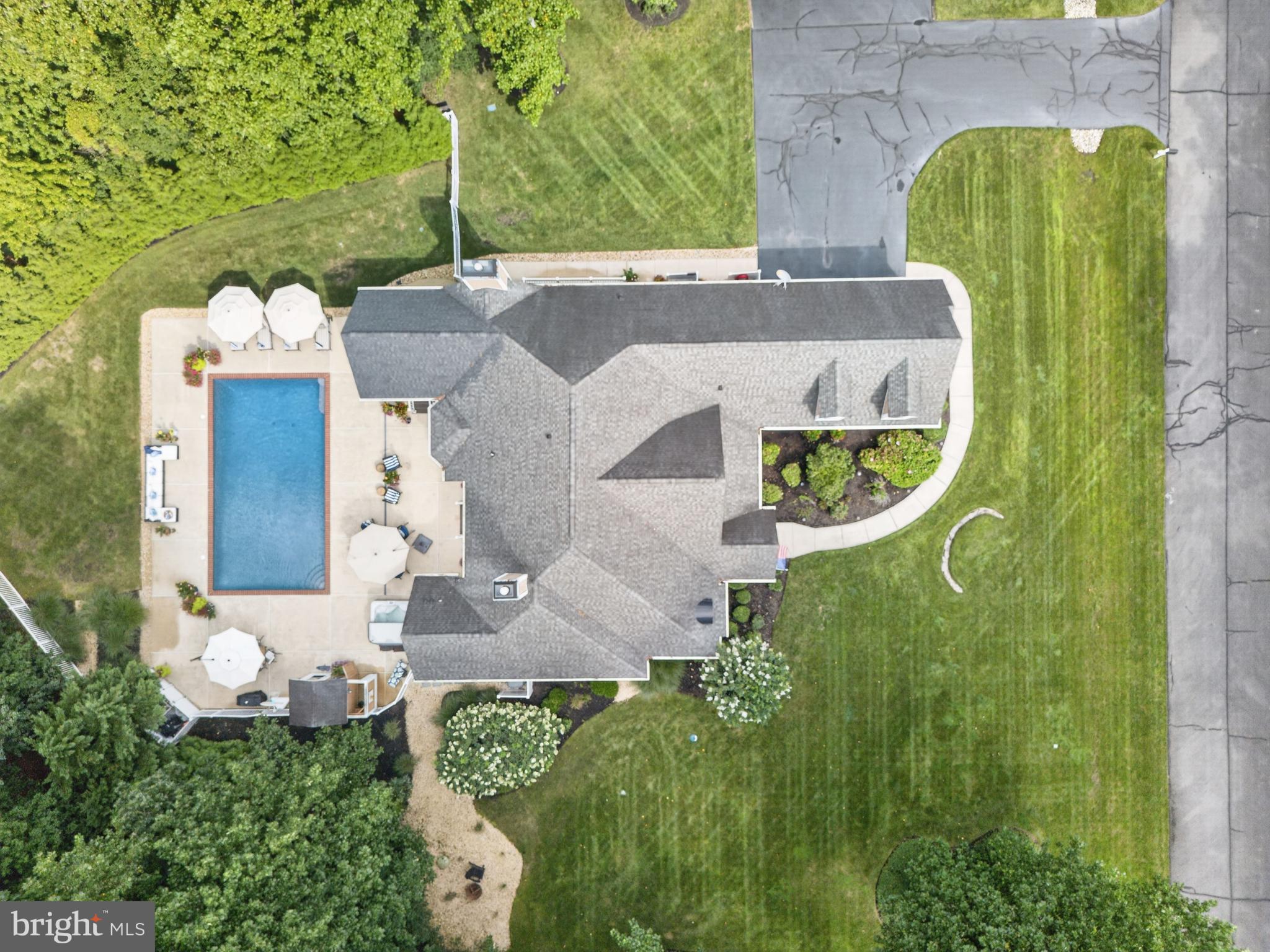 23511 CREEK VIEW COURT