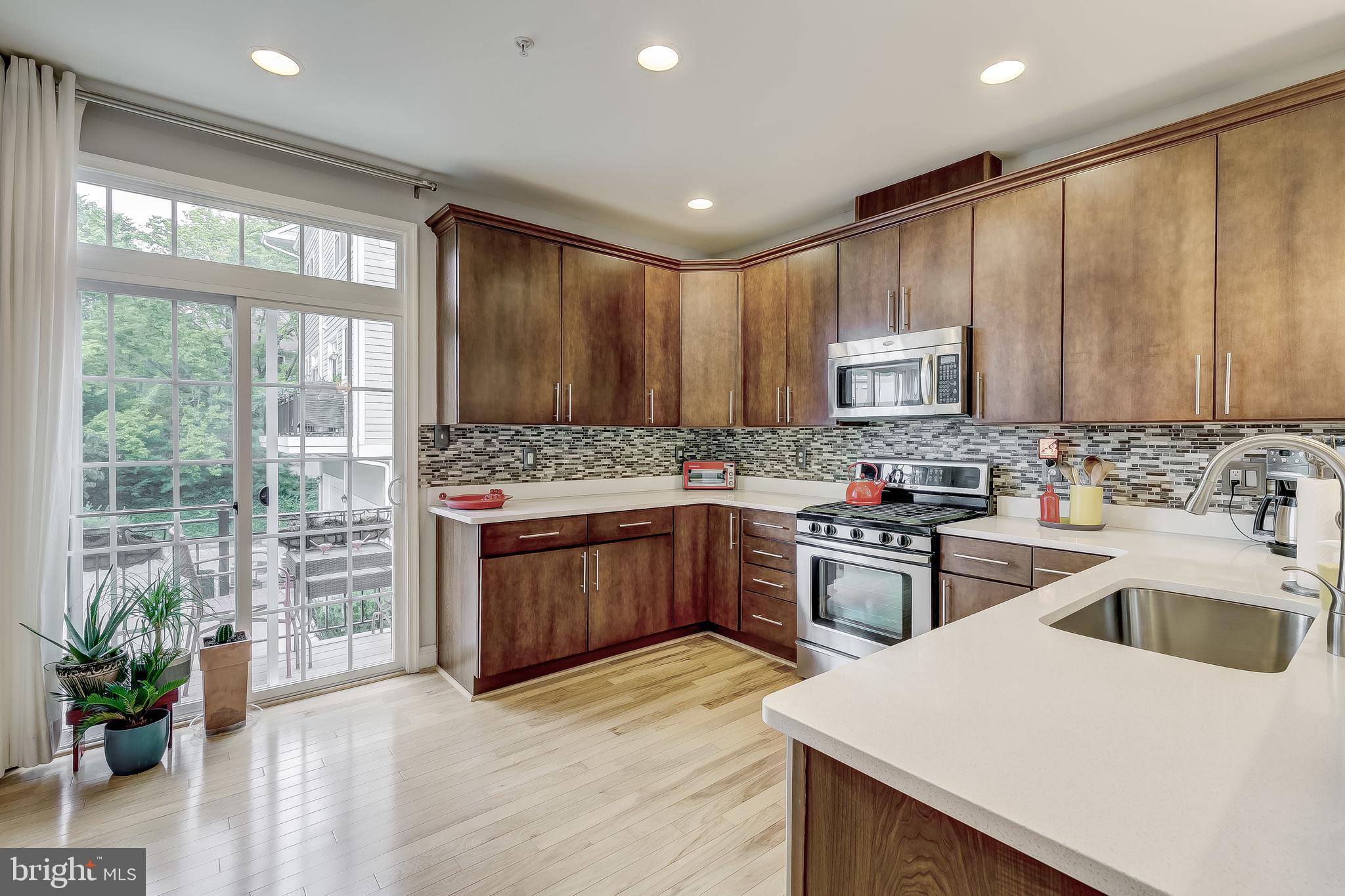 TOWSON GREEN - Residential Lease