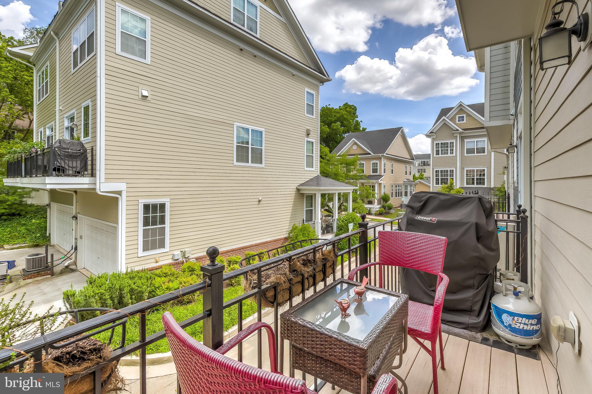 TOWSON GREEN - Residential Lease