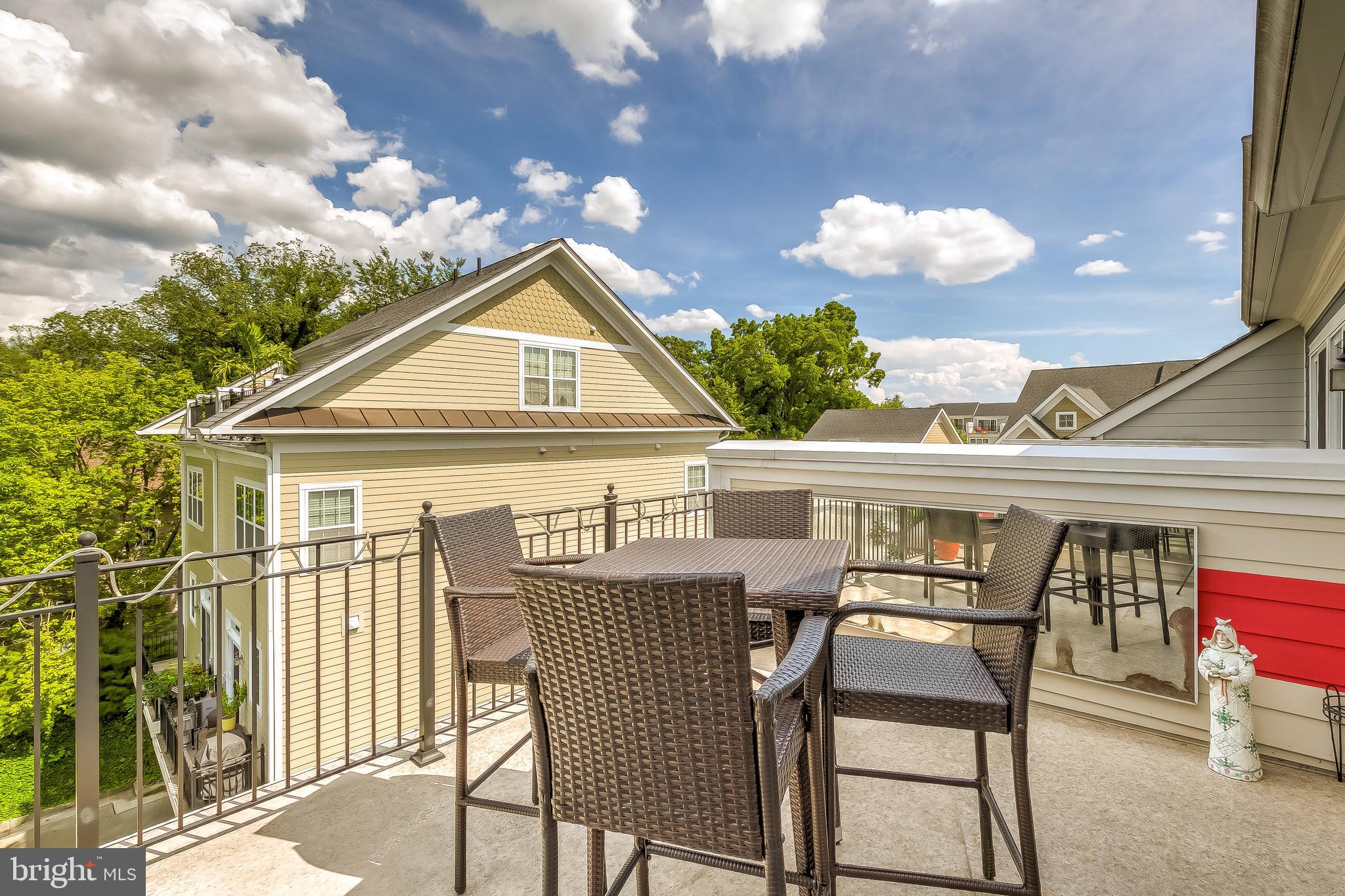 TOWSON GREEN - Residential Lease