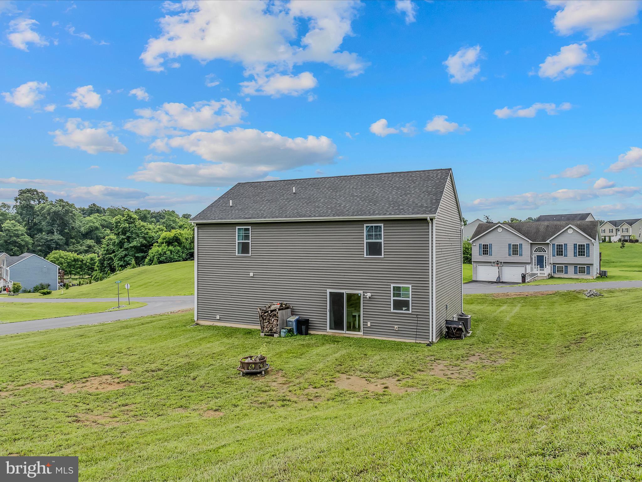 FORT HILL FARMS - Residential