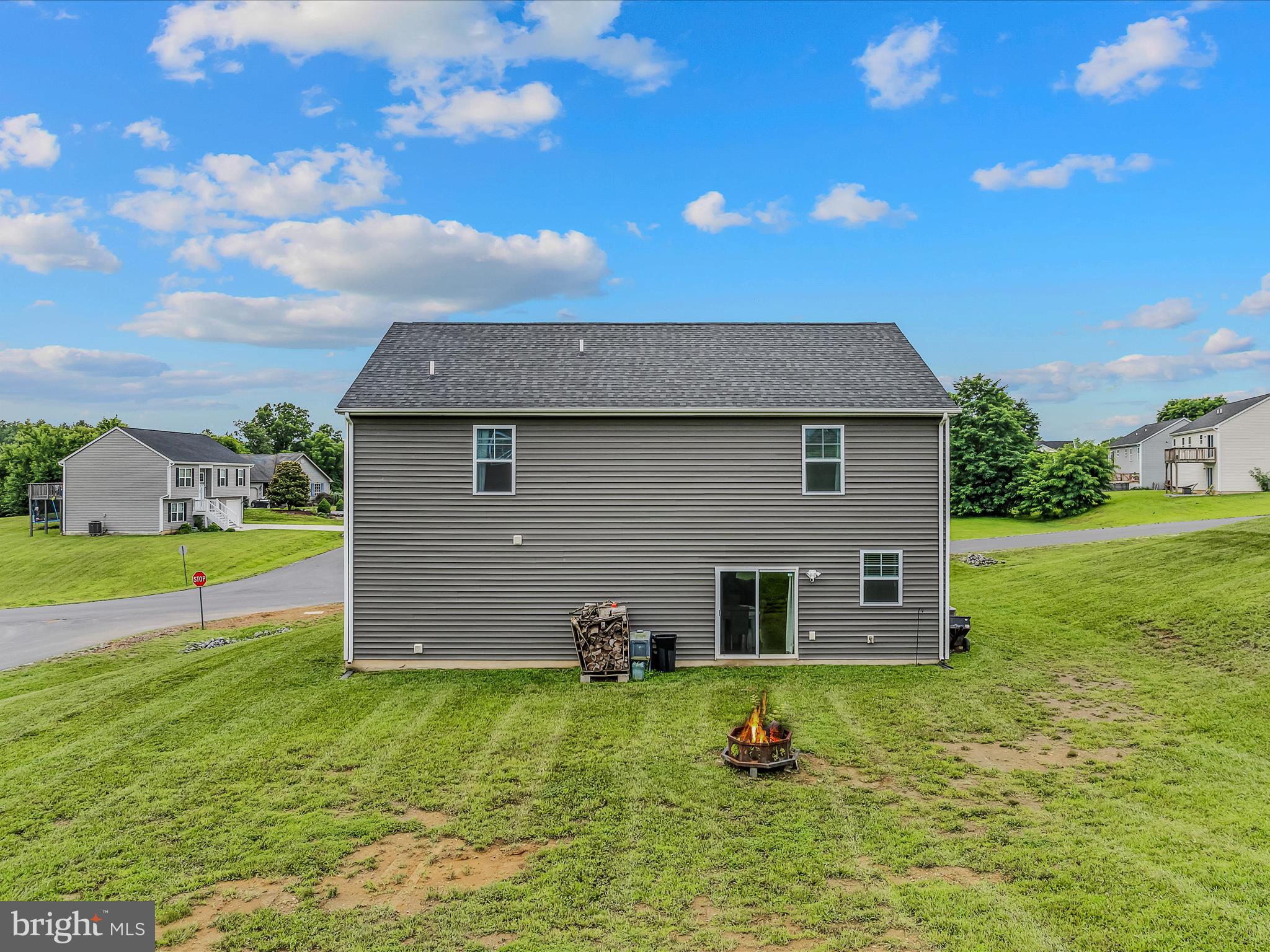 FORT HILL FARMS - Residential