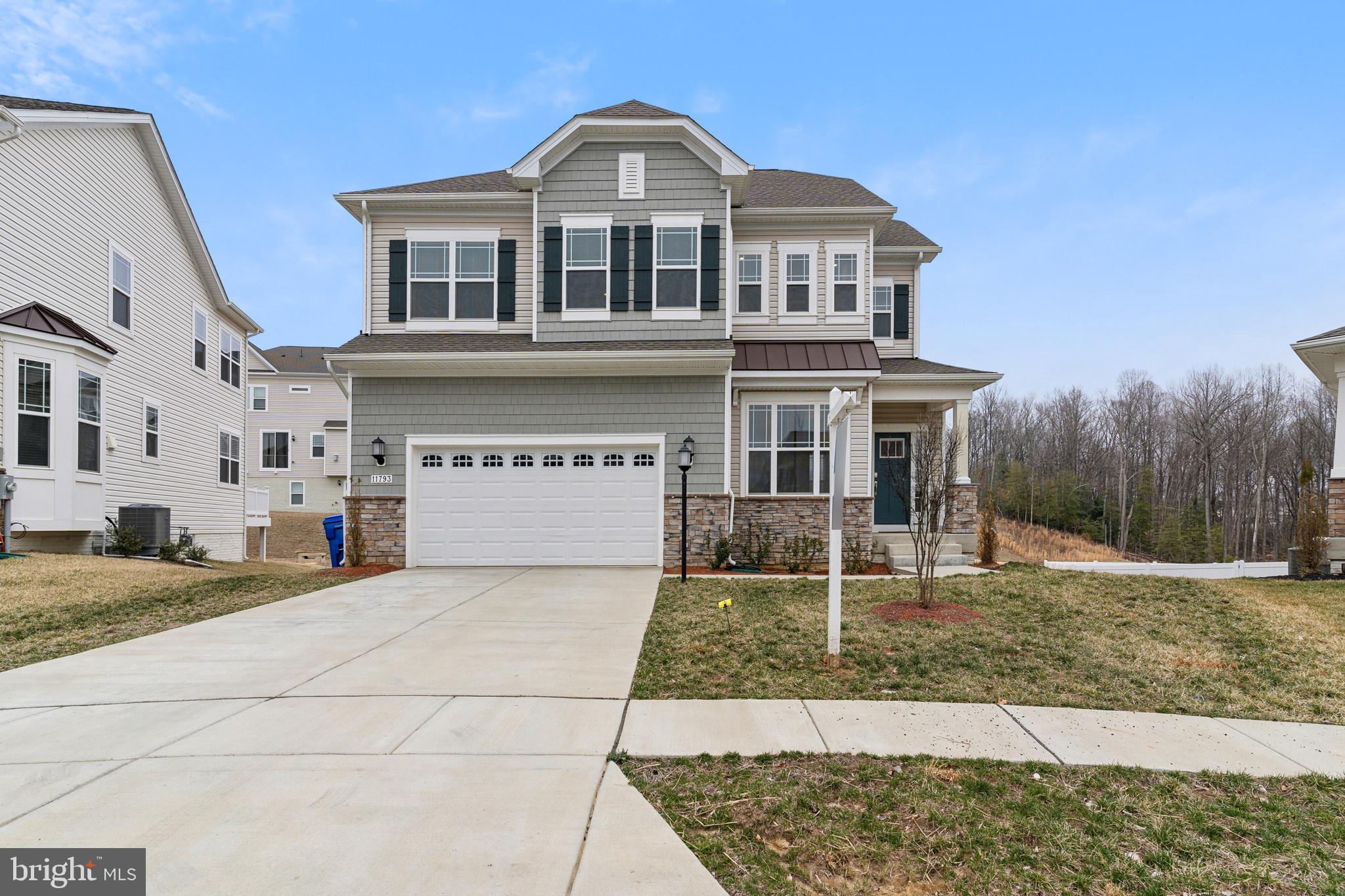 11793 SEAMUS HEANEY CT