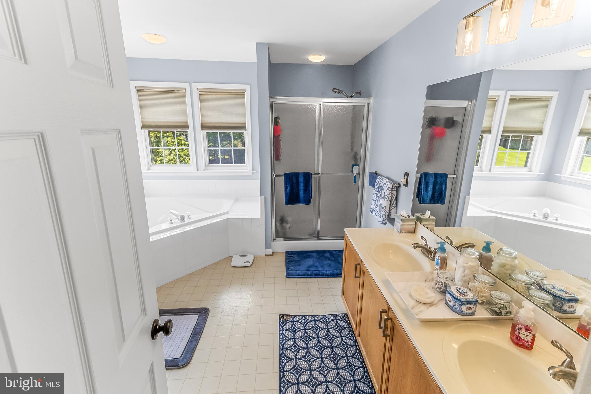 LOCUST HILL - Residential