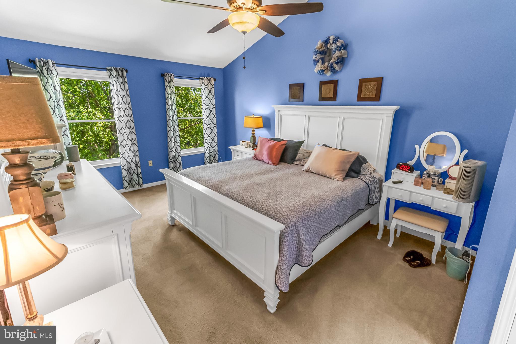 LOCUST HILL - Residential