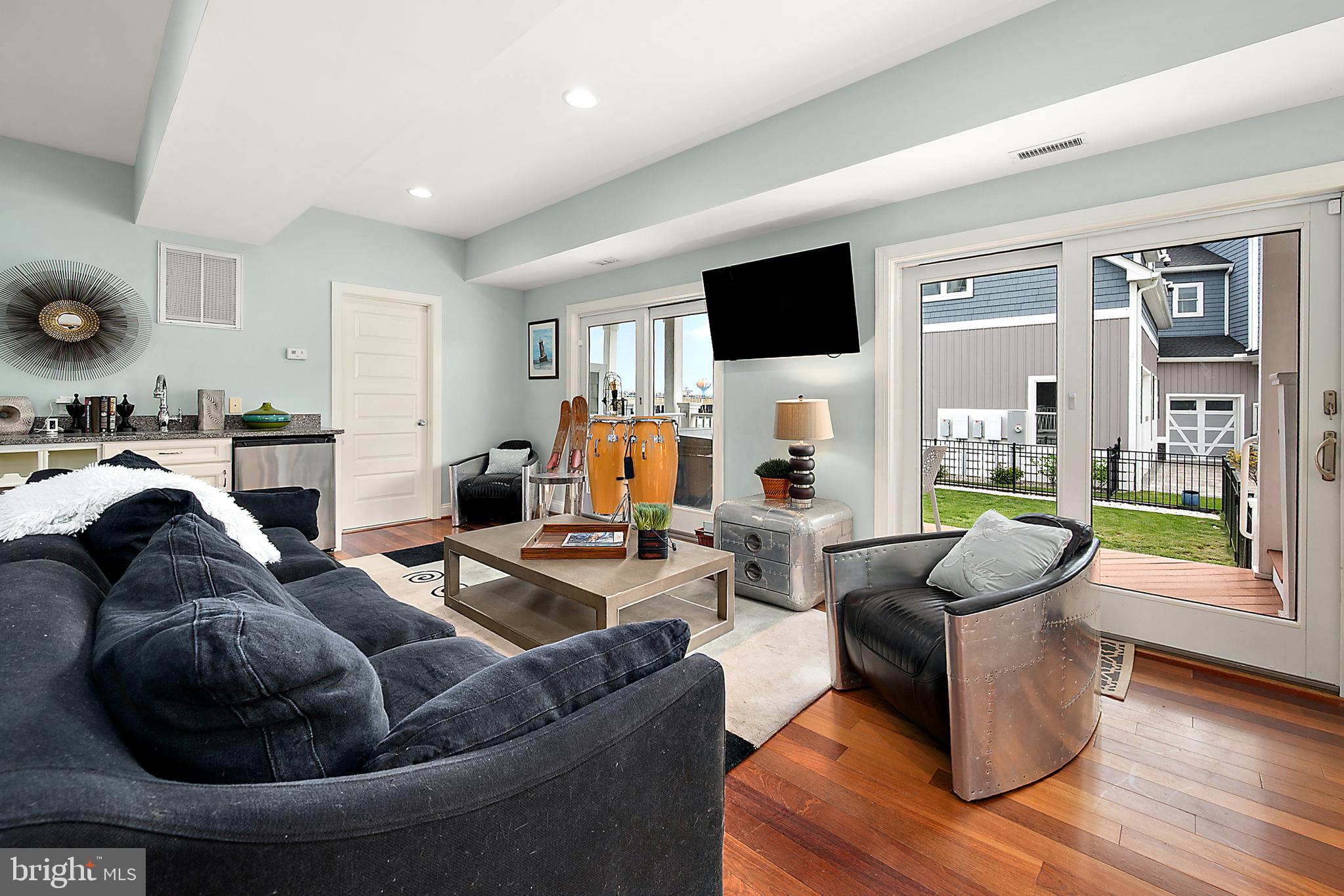 ESTATES AT INLET ISLE - Residential