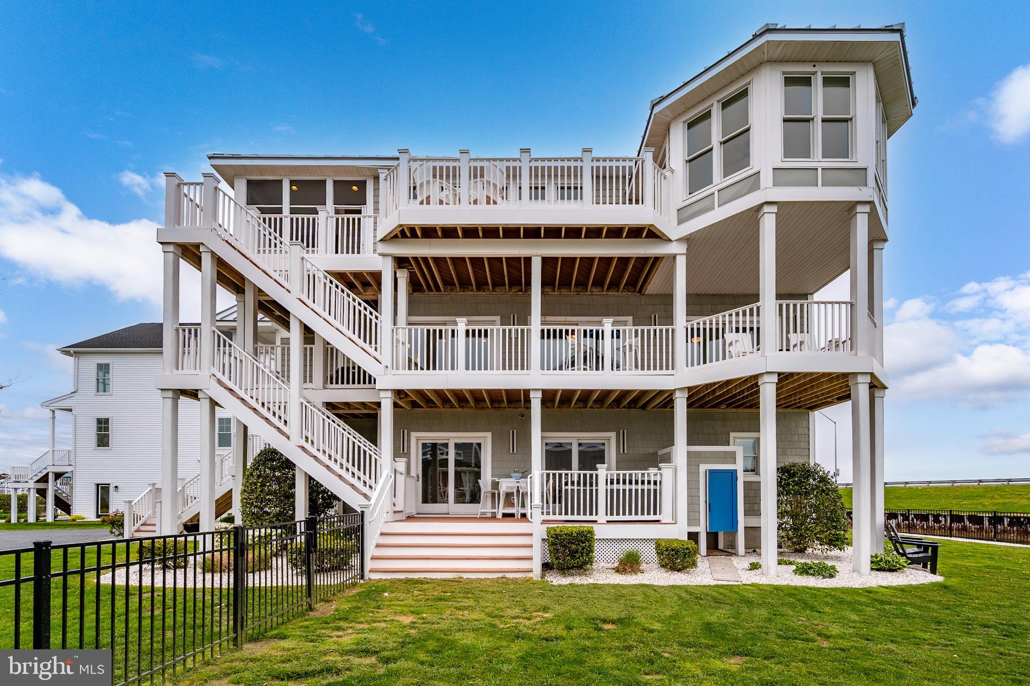 ESTATES AT INLET ISLE - Residential