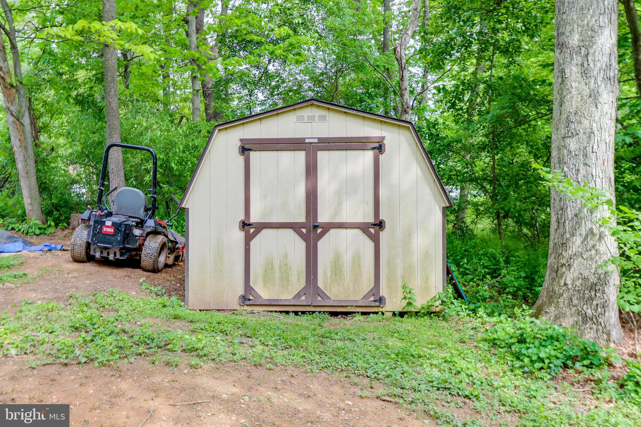 PHEASANT RUN - Residential