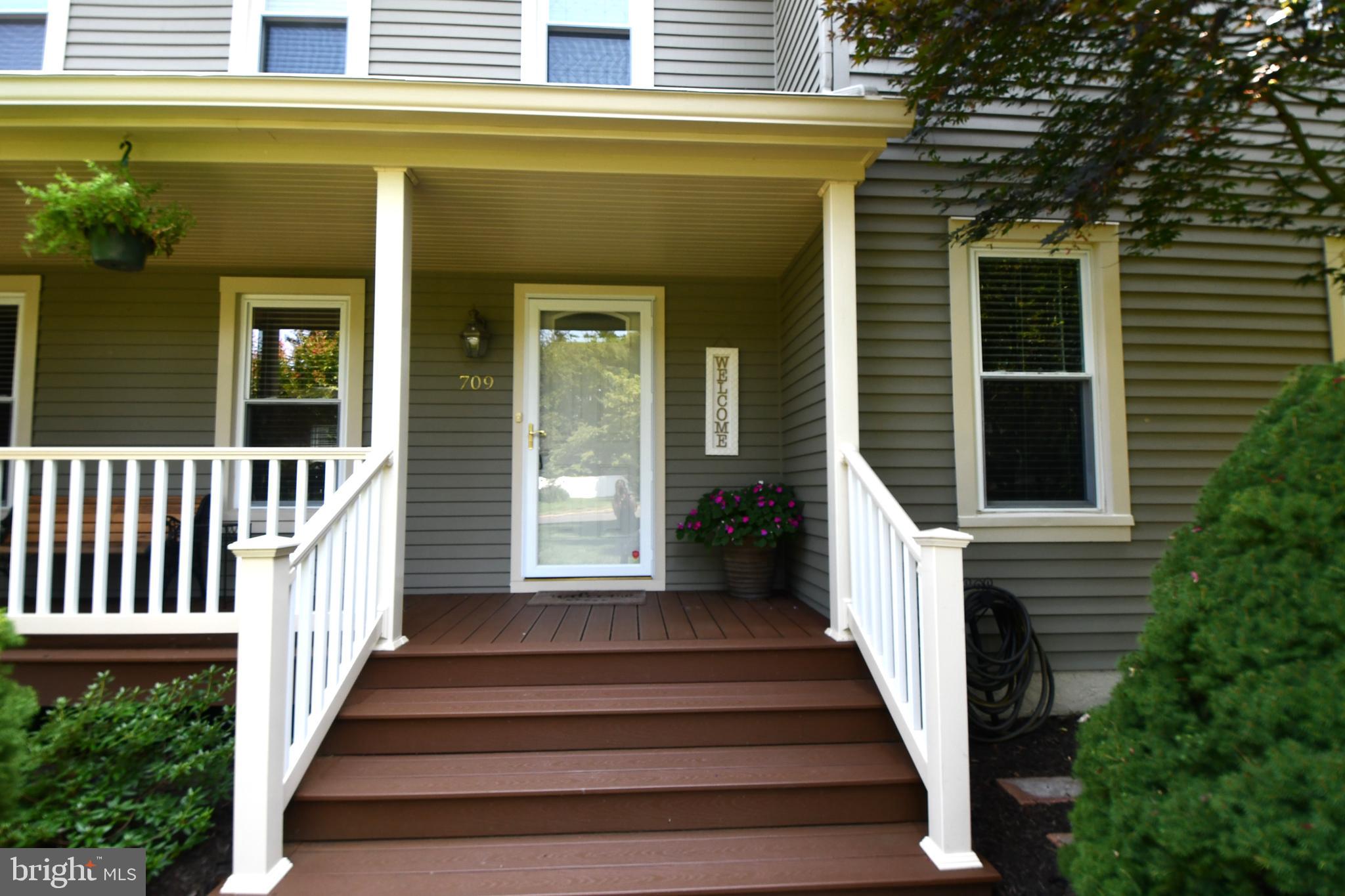 709 WYNNEWOOD DRIVE