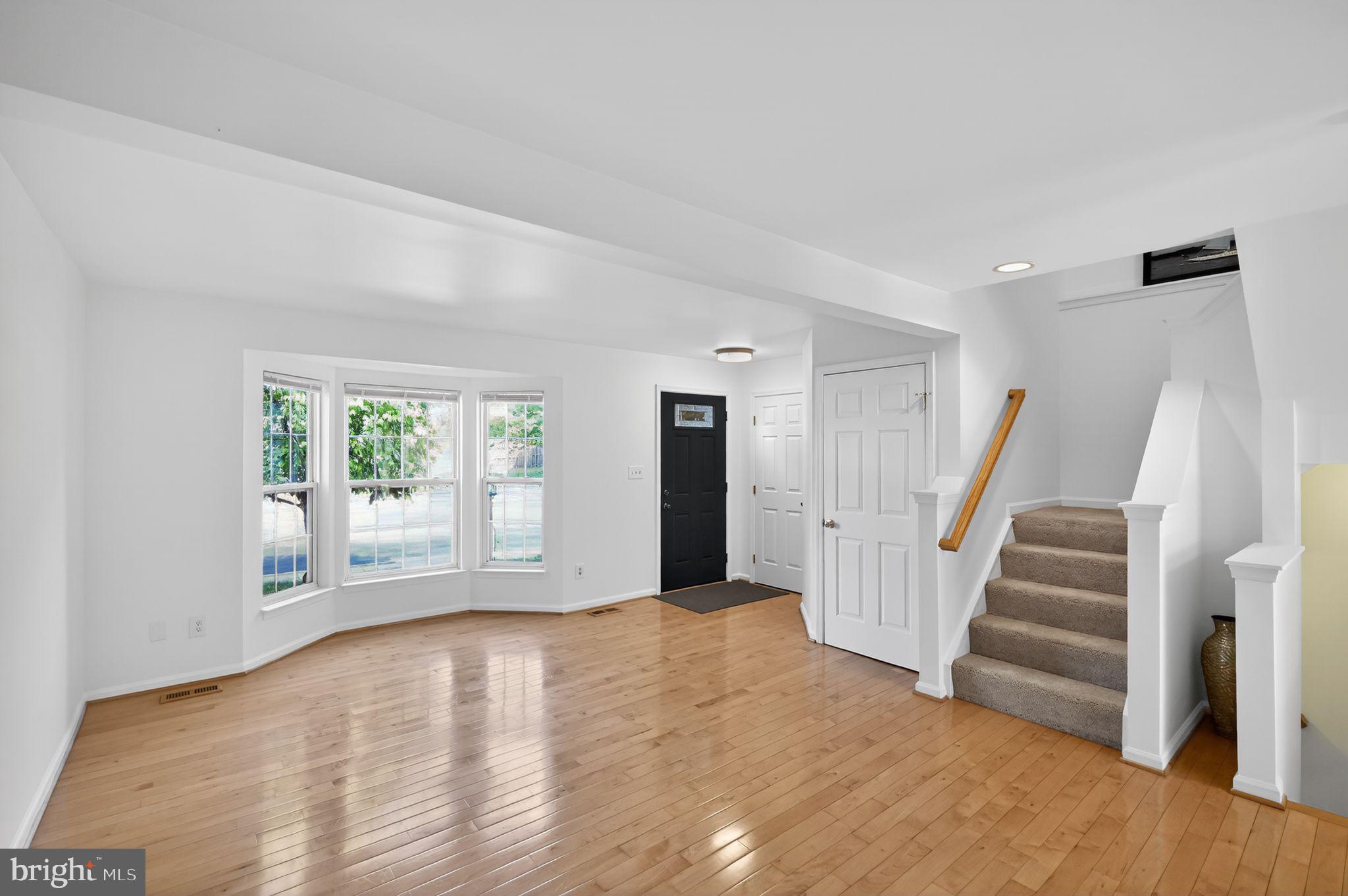 FOXBOROUGH - Residential