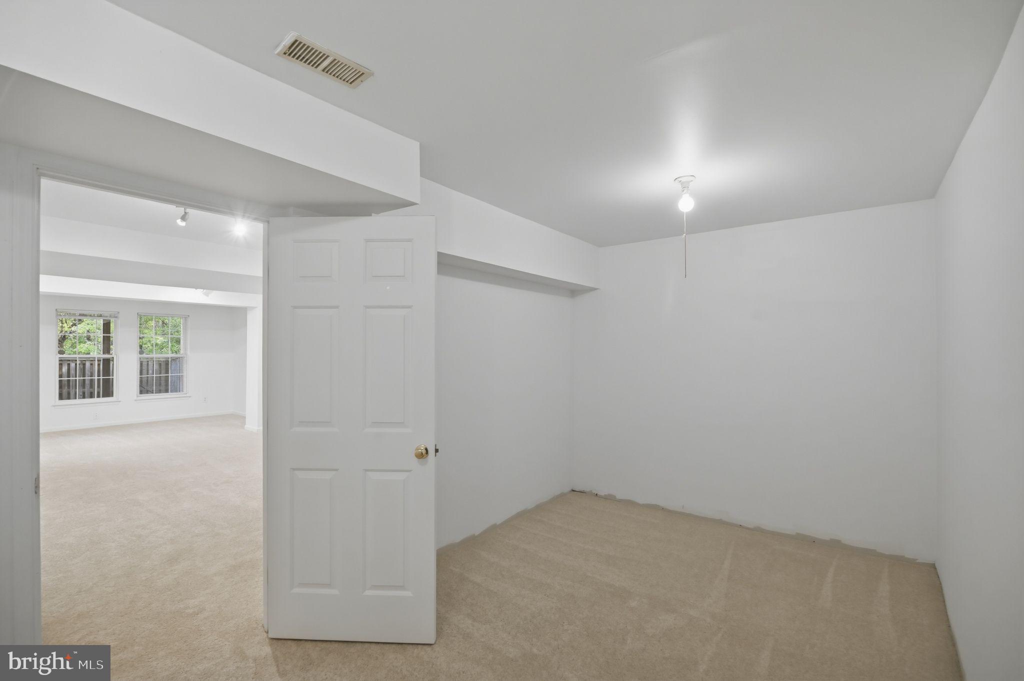 FOXBOROUGH - Residential