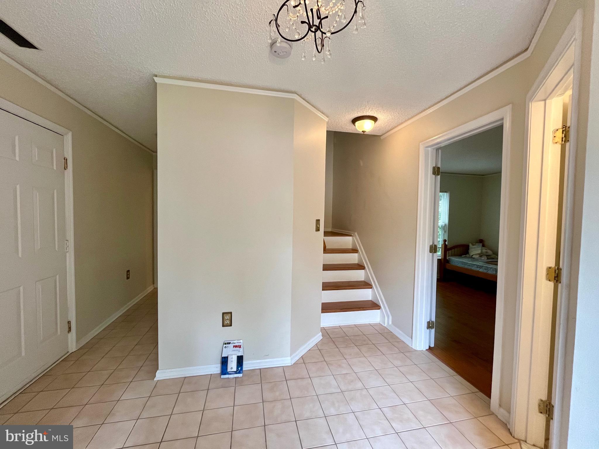 22 HALSTEAD PLACE