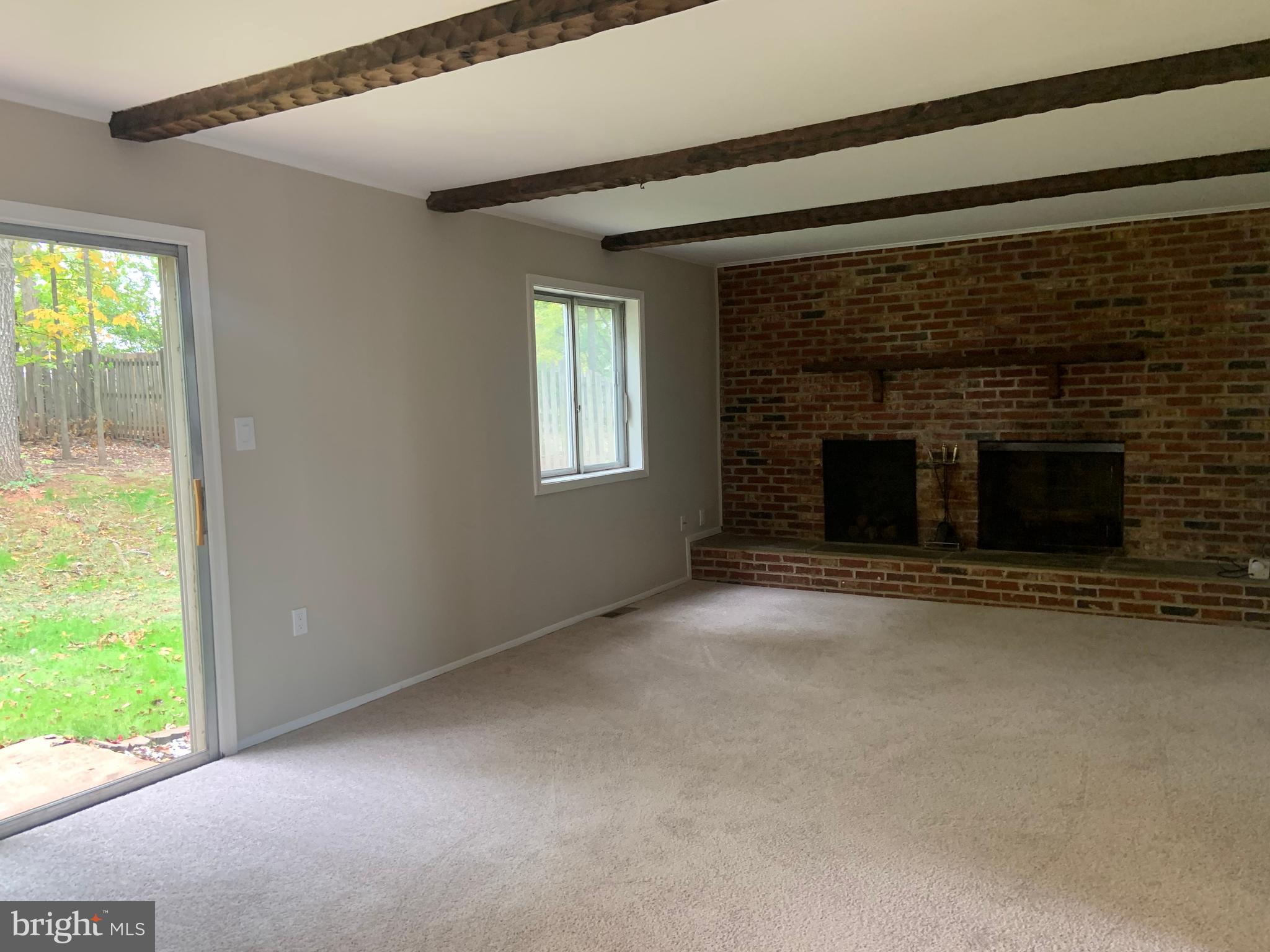 POINT OF WOODS - Residential