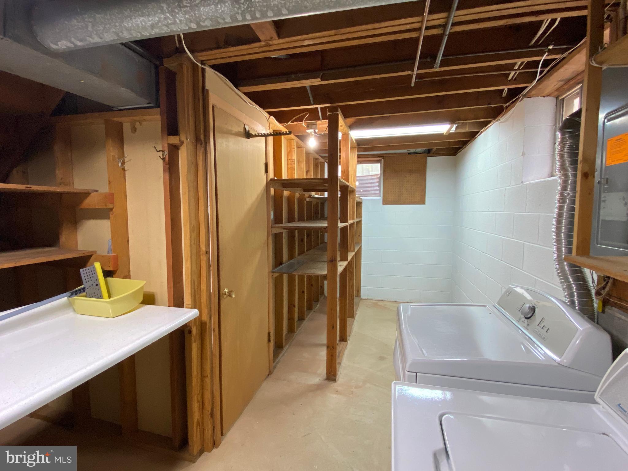 POINT OF WOODS - Residential