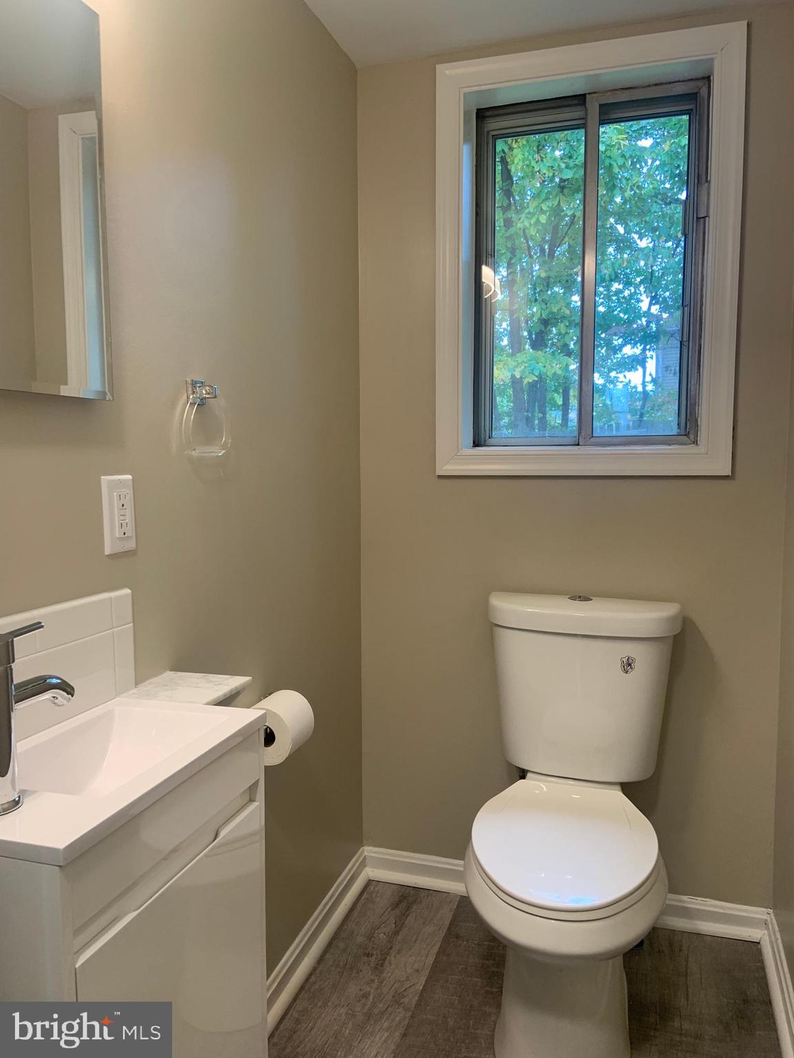 POINT OF WOODS - Residential