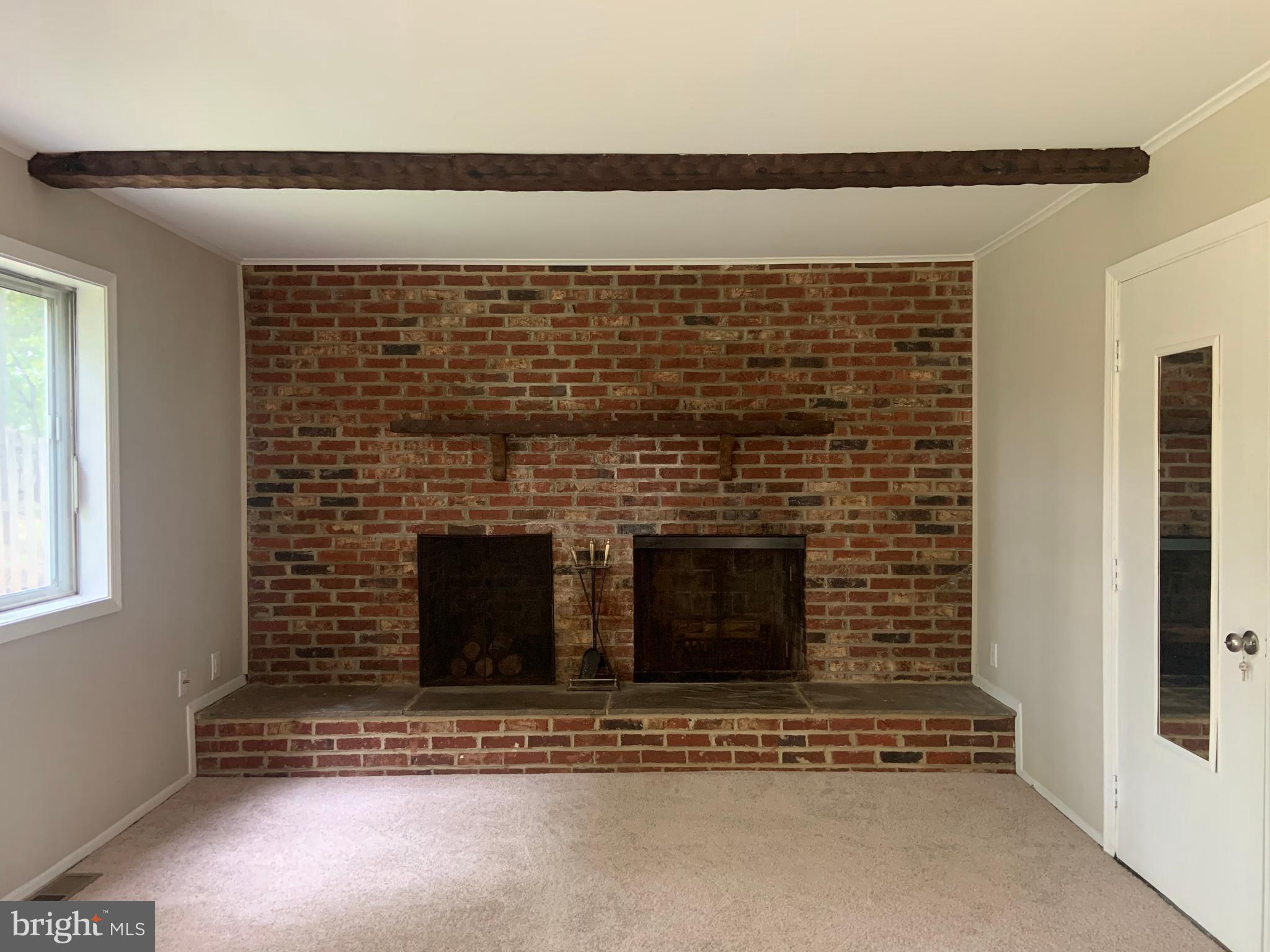 POINT OF WOODS - Residential