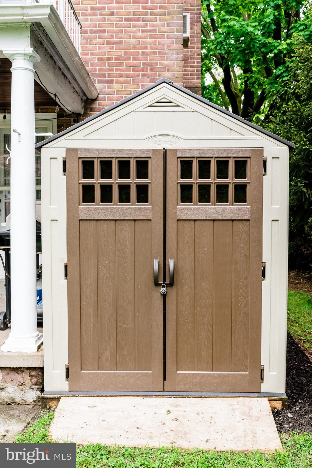 BERKSHIRE GREENS - Residential