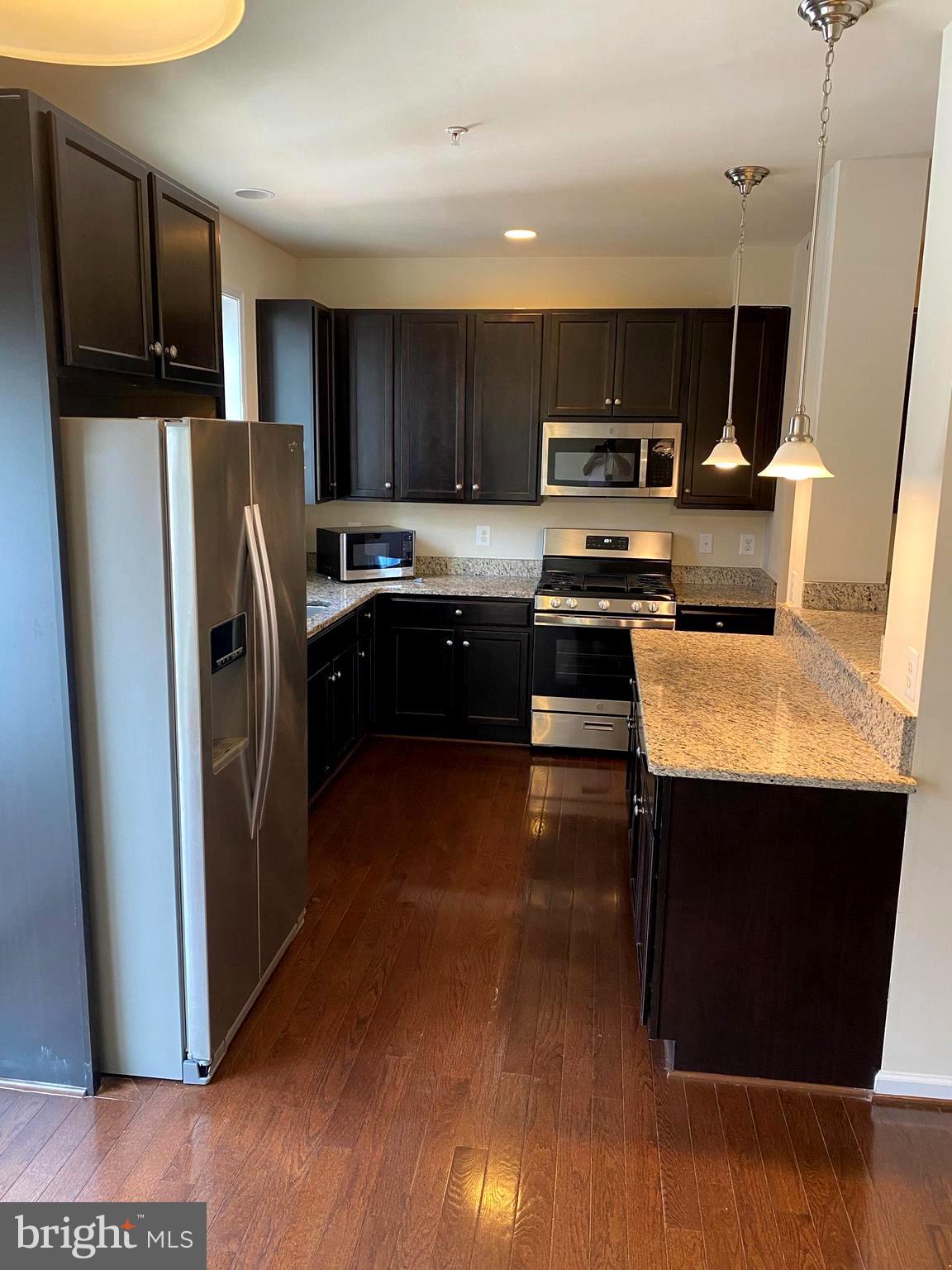 PARKSIDE AT WESTPHALIA - Residential Lease