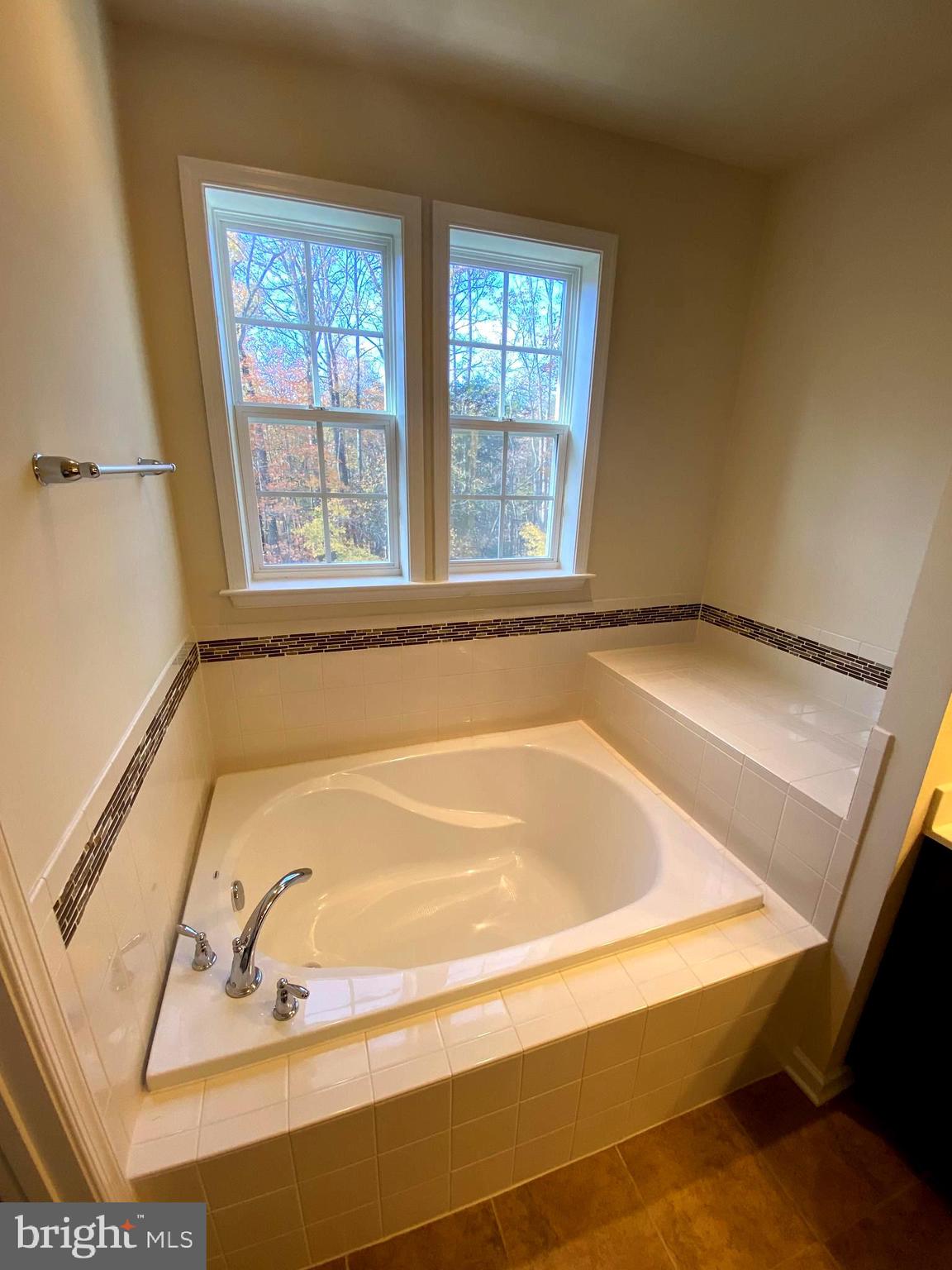 PARKSIDE AT WESTPHALIA - Residential Lease