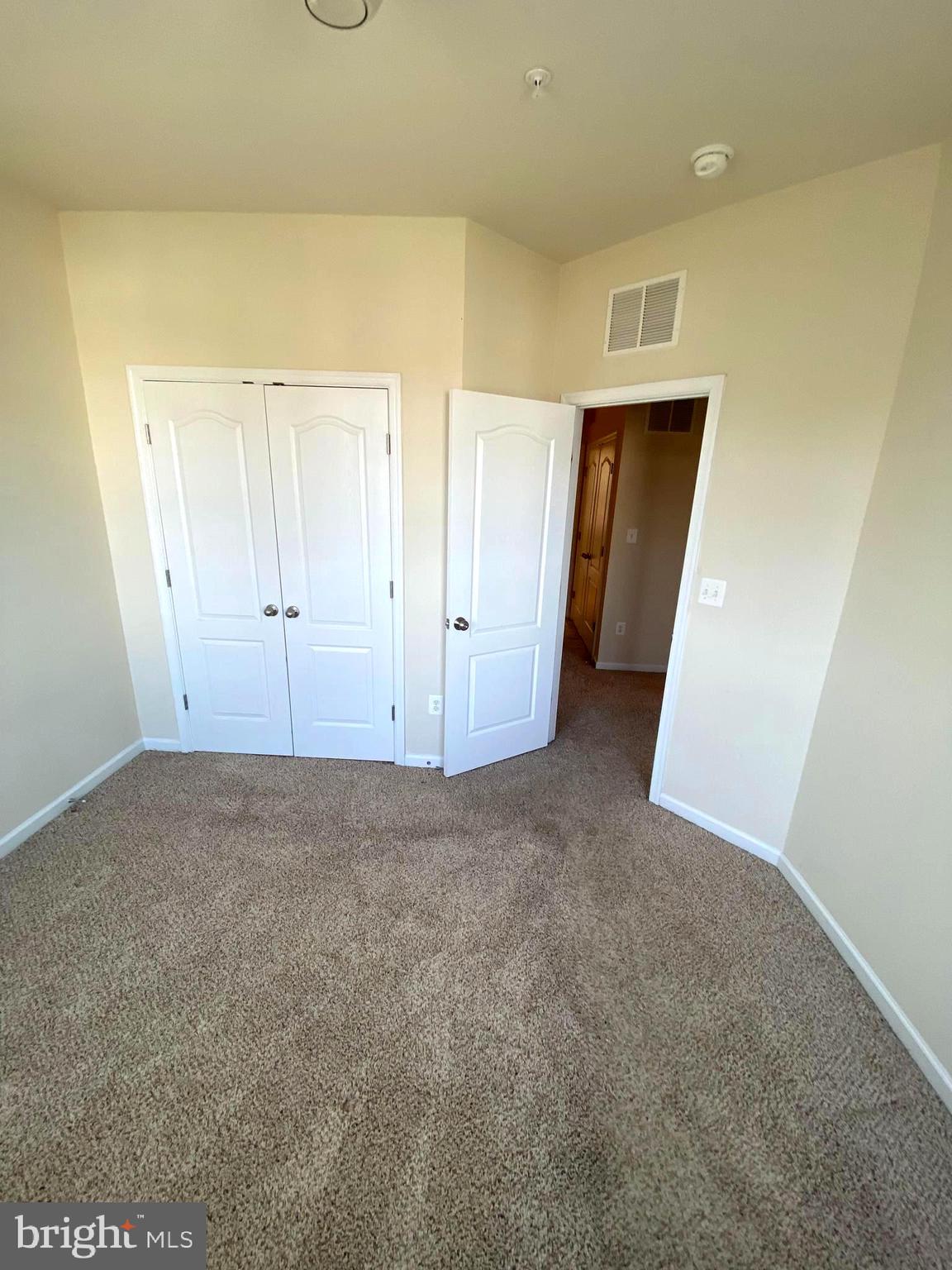 PARKSIDE AT WESTPHALIA - Residential Lease