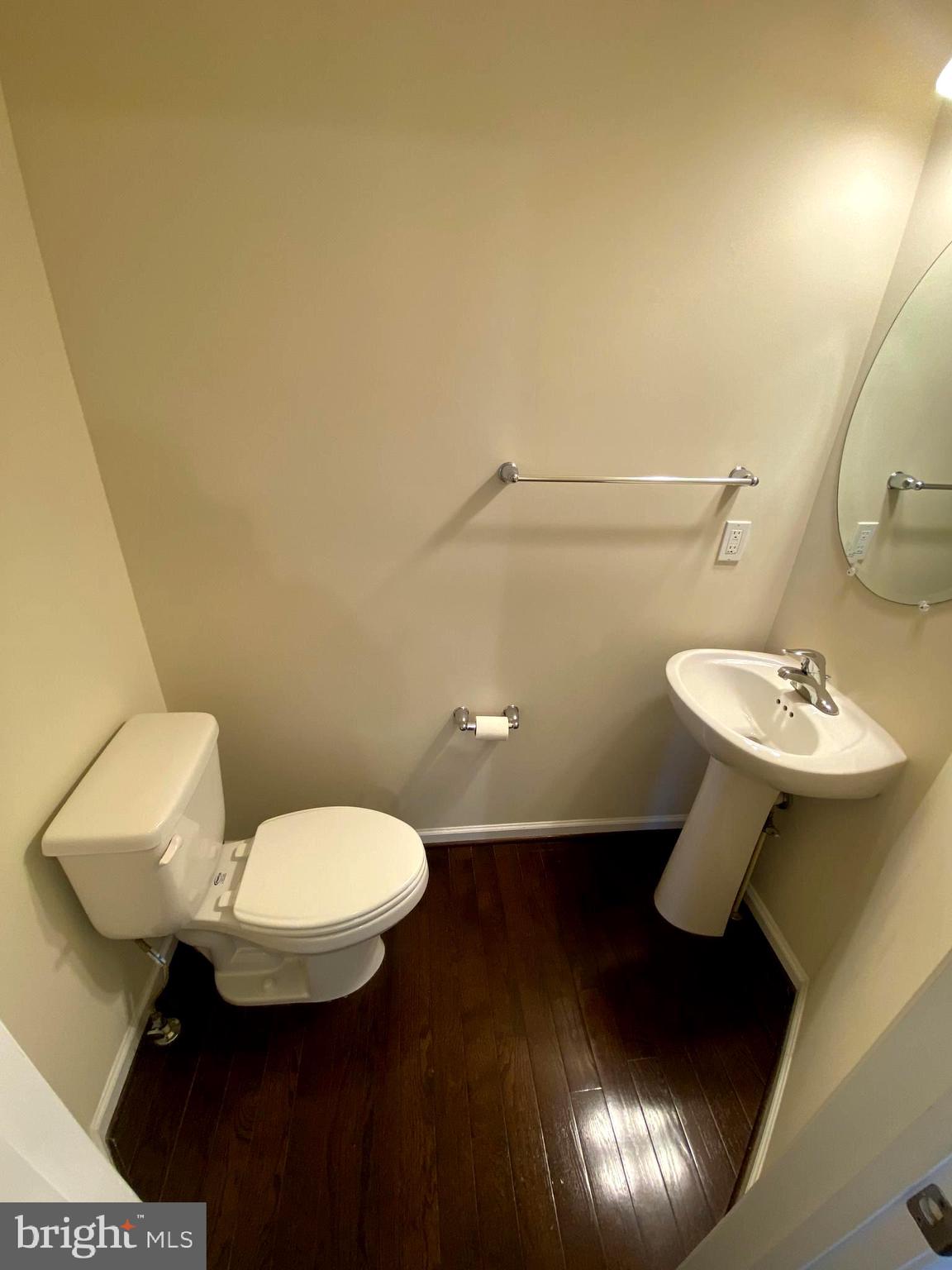 PARKSIDE AT WESTPHALIA - Residential Lease