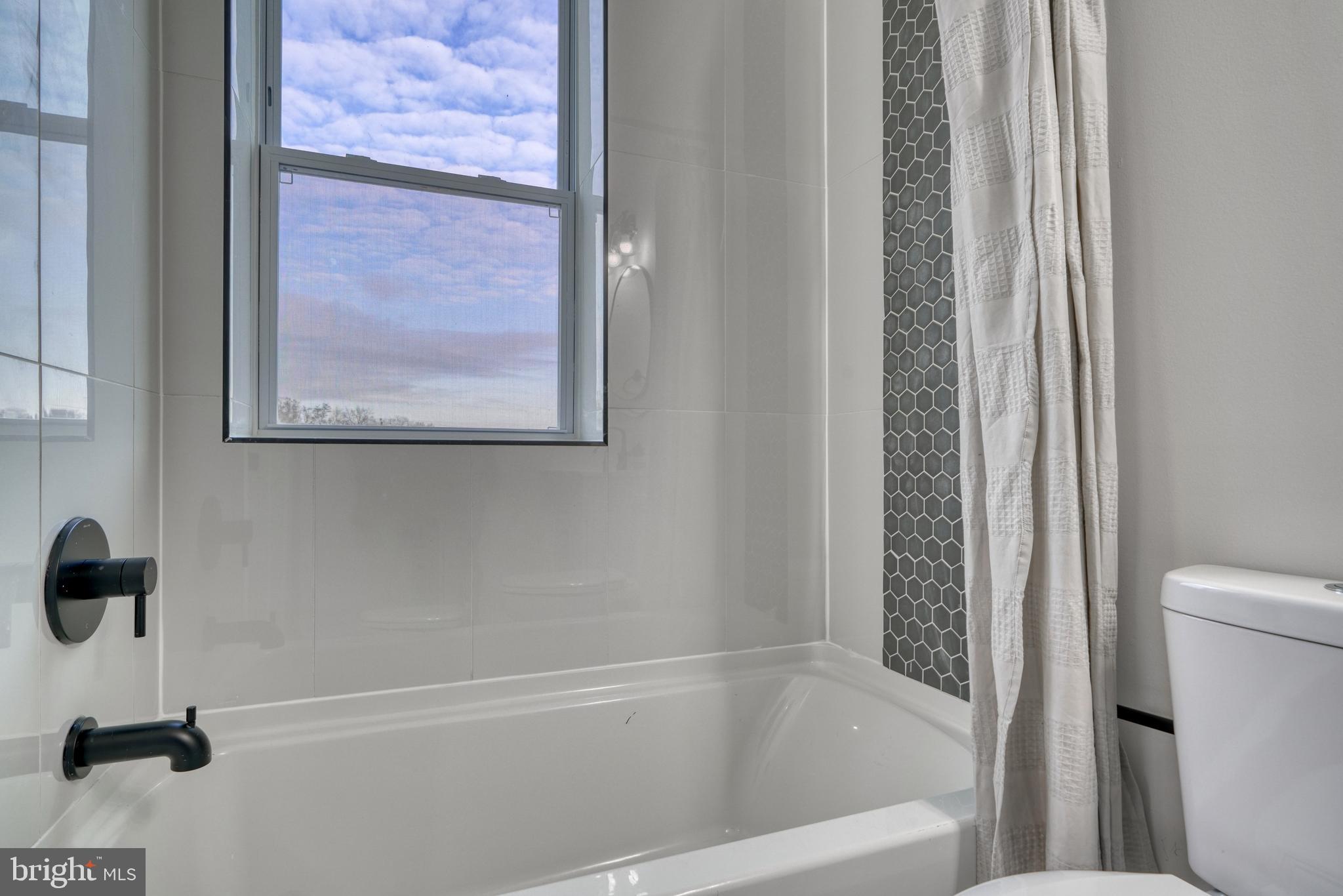 WINCHESTER - Residential