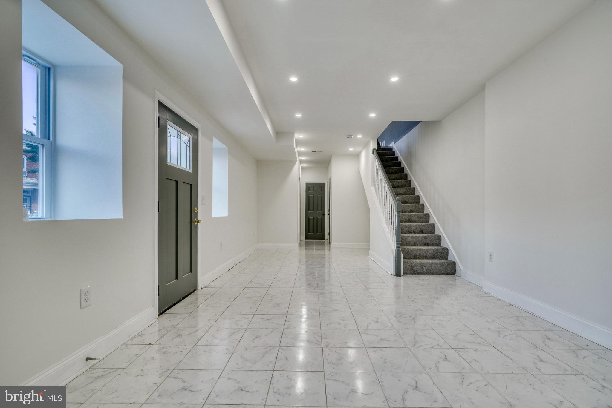 WINCHESTER - Residential