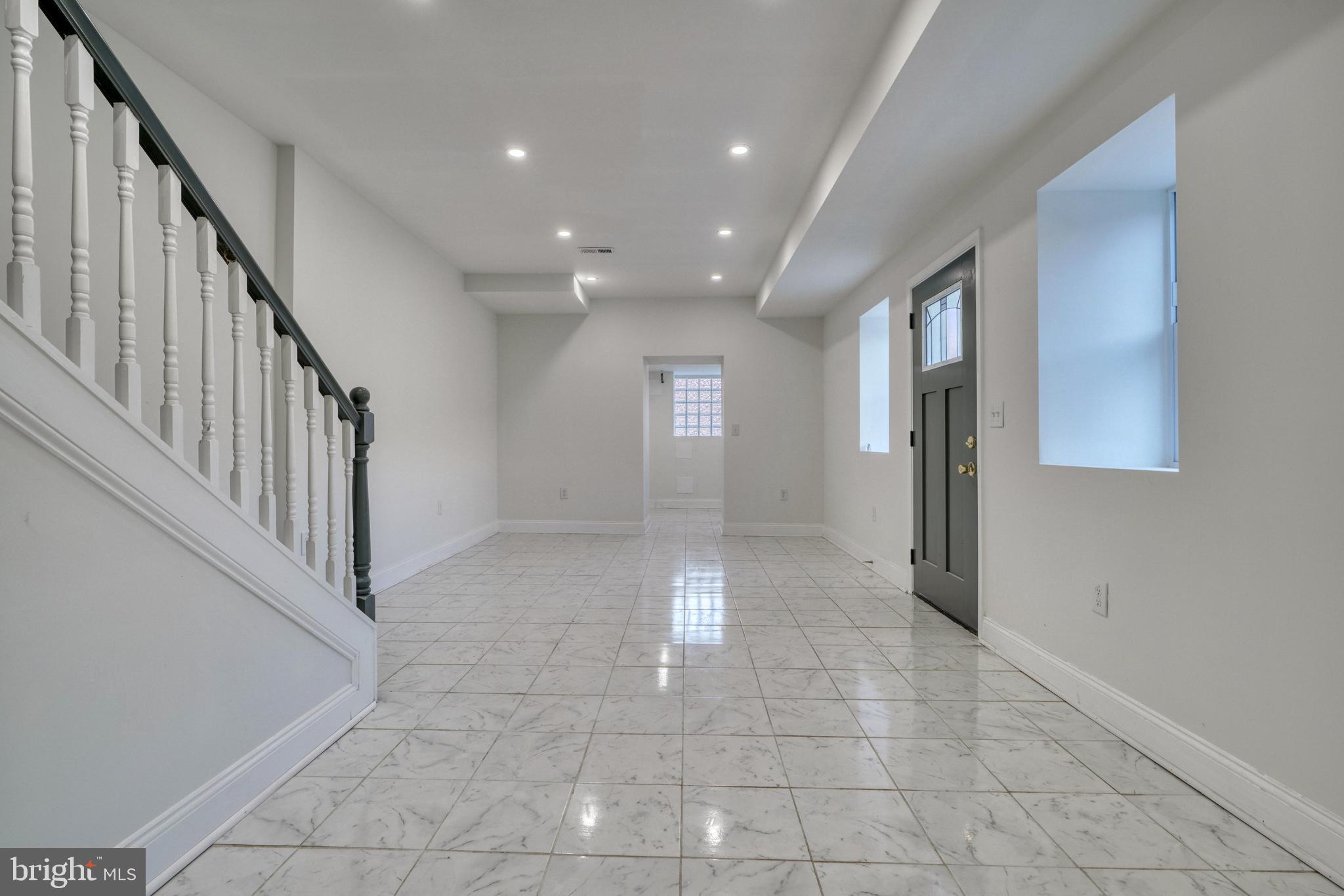 WINCHESTER - Residential