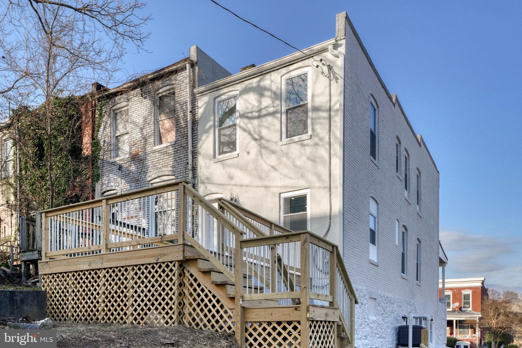 WINCHESTER - Residential