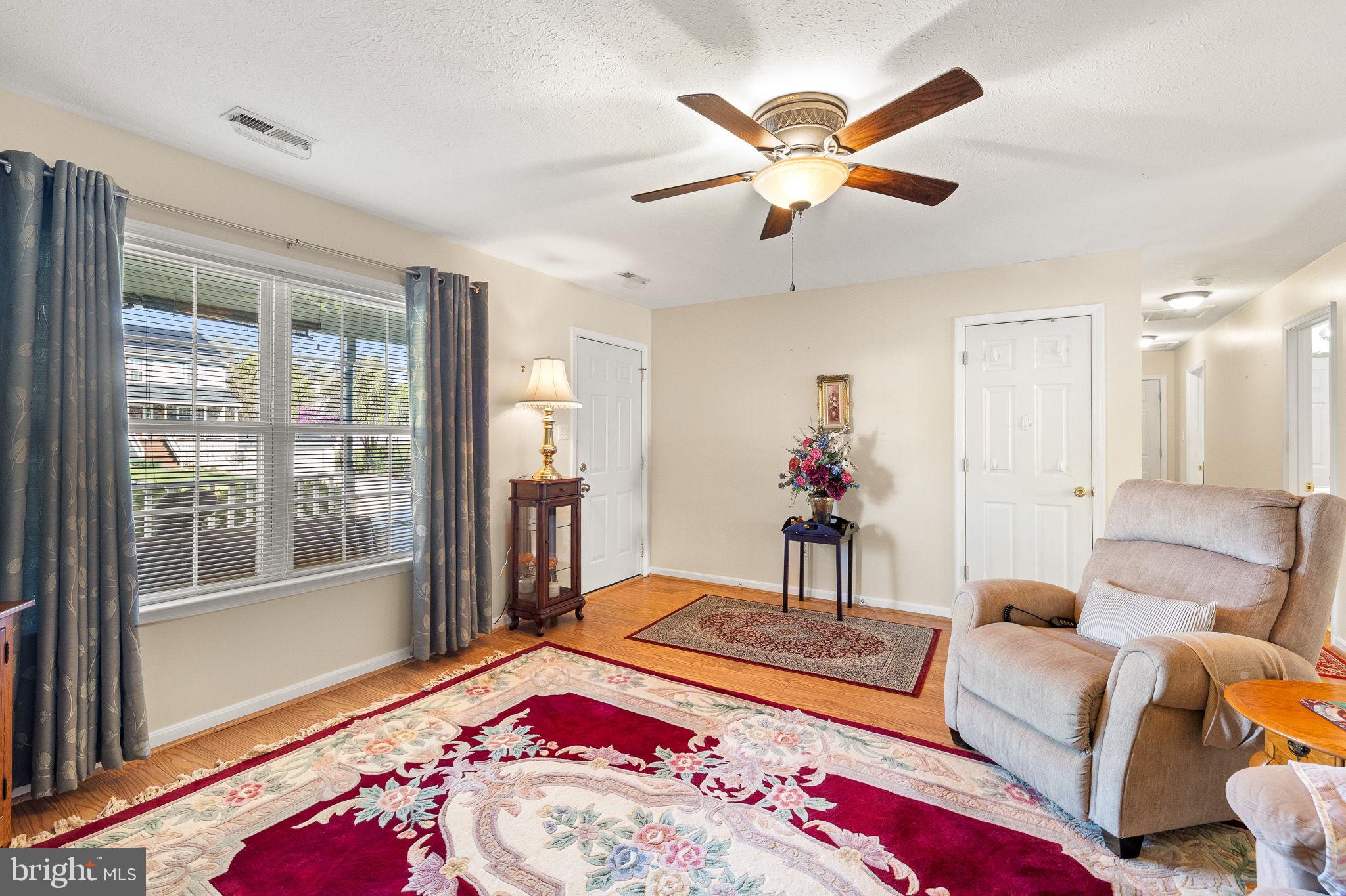 OAK RIDGE - Residential