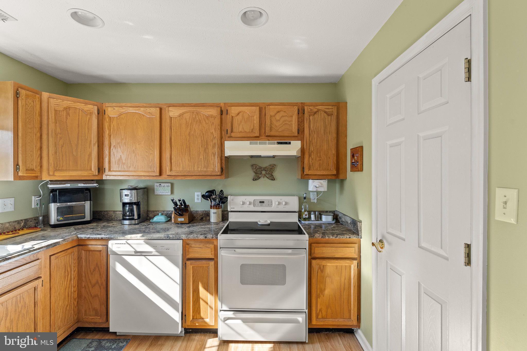 OAK RIDGE - Residential