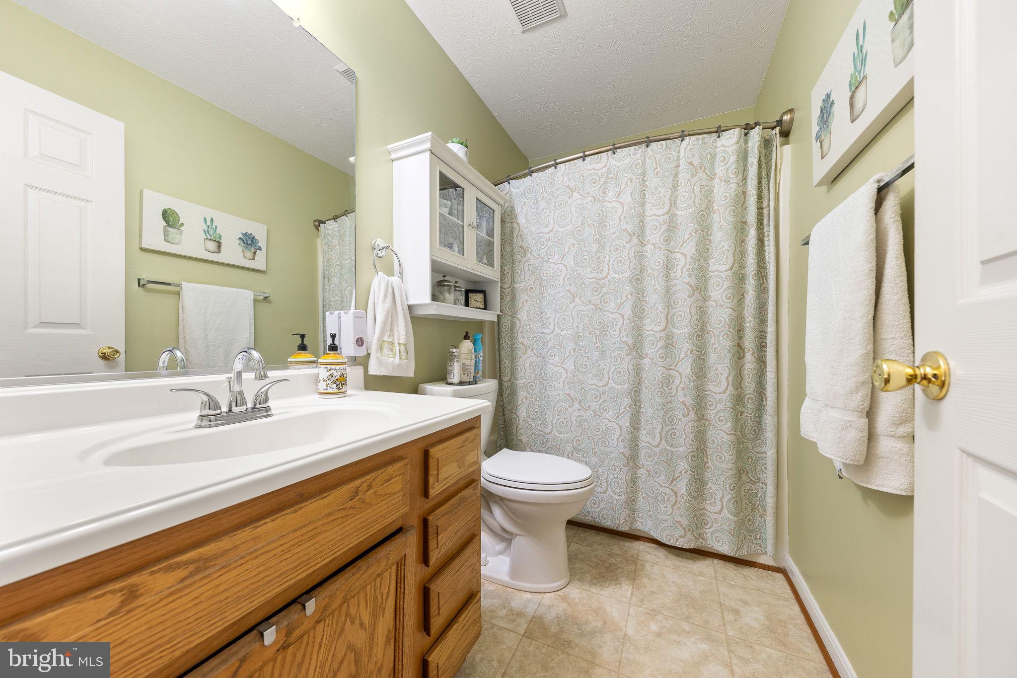 OAK RIDGE - Residential