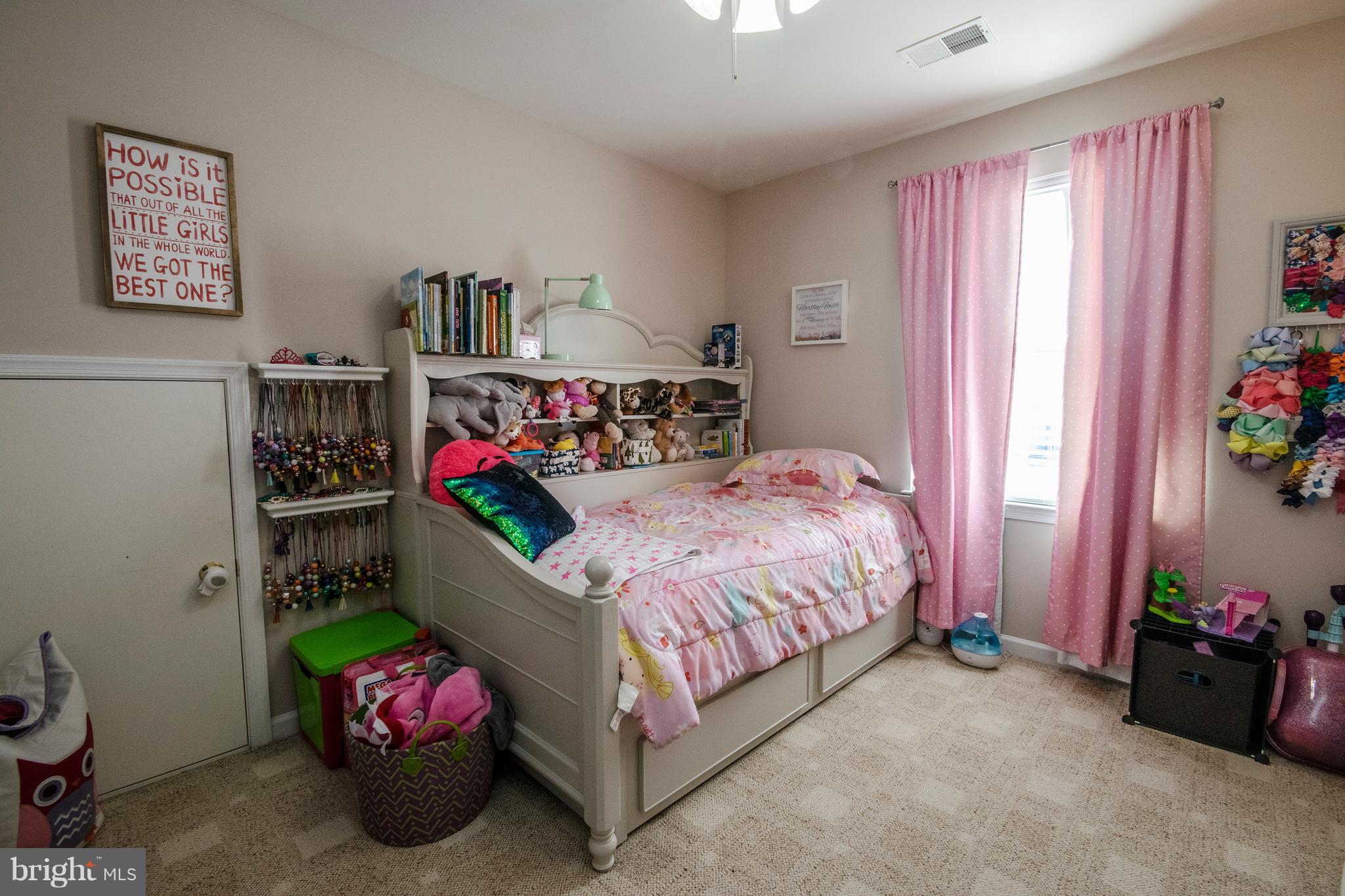 LEE'S PARKE - Residential