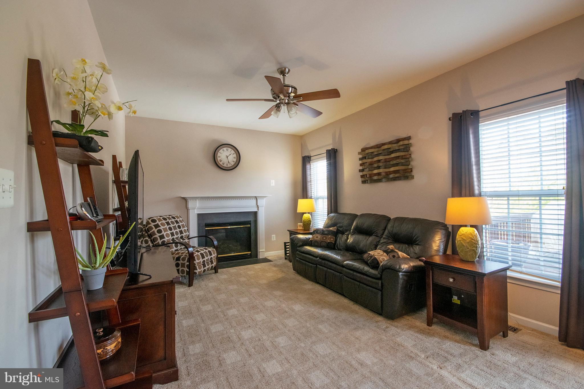 LEE'S PARKE - Residential