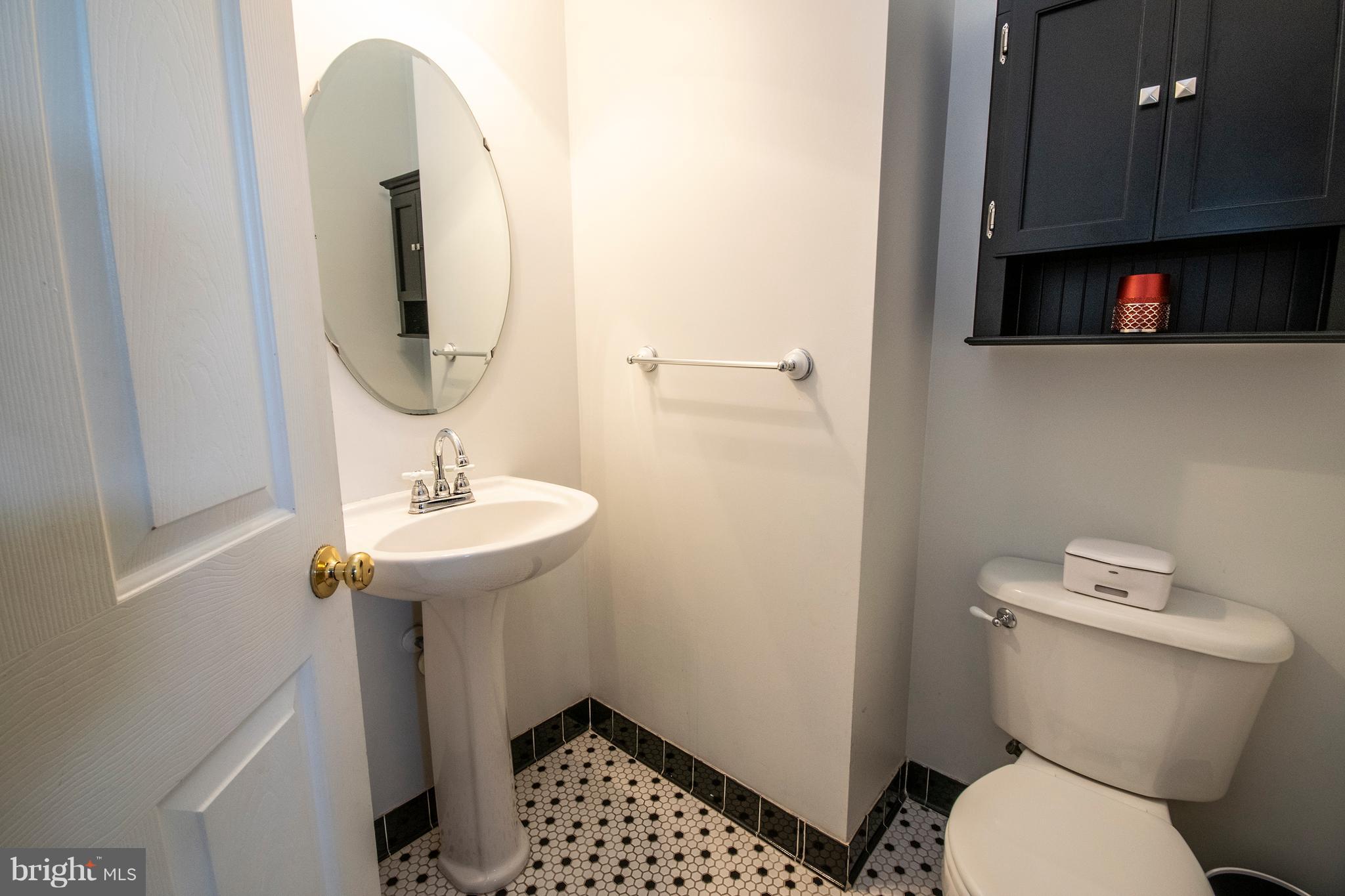 LEE'S PARKE - Residential