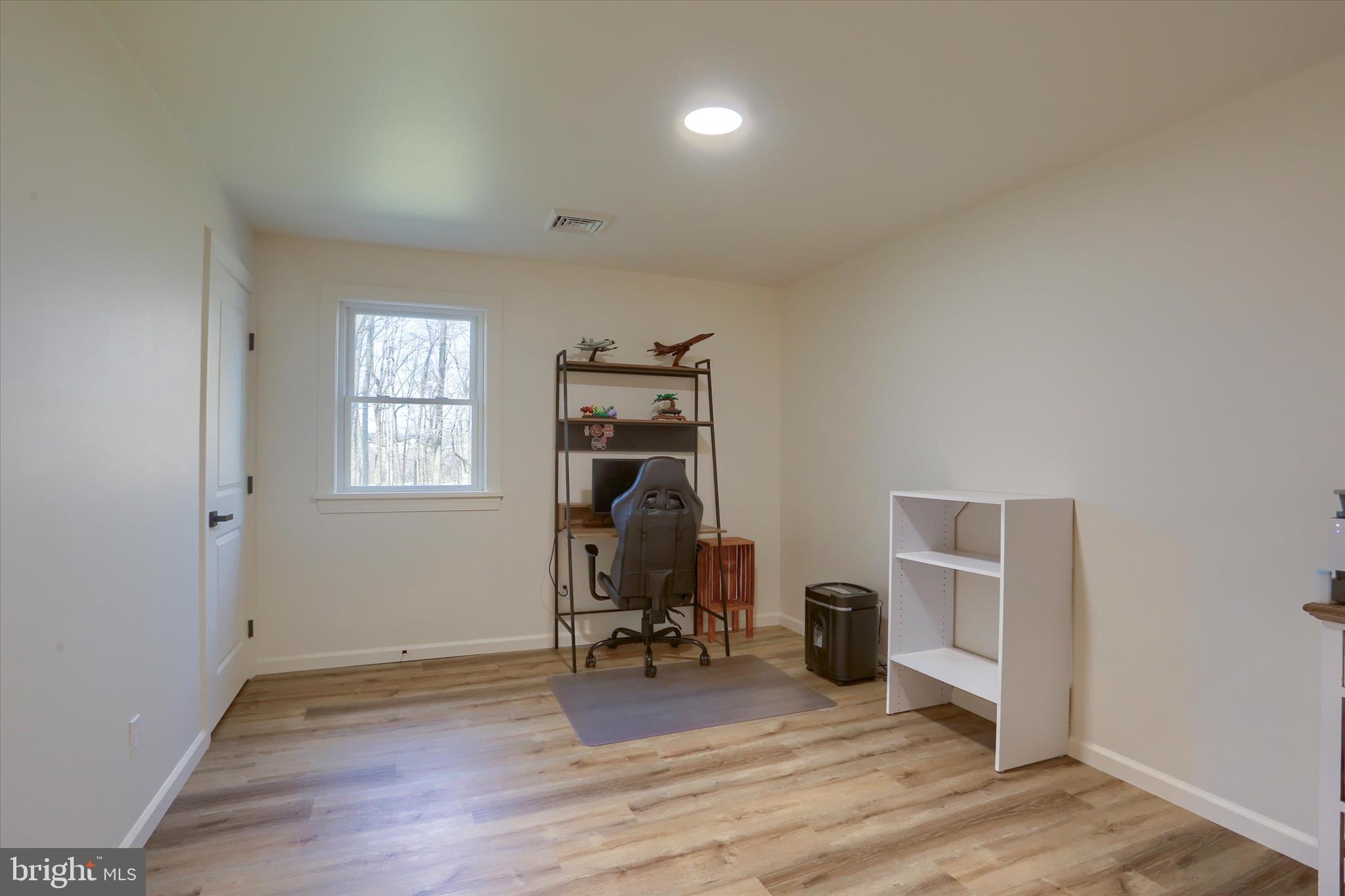 DERRY TOWNSHIP - Residential