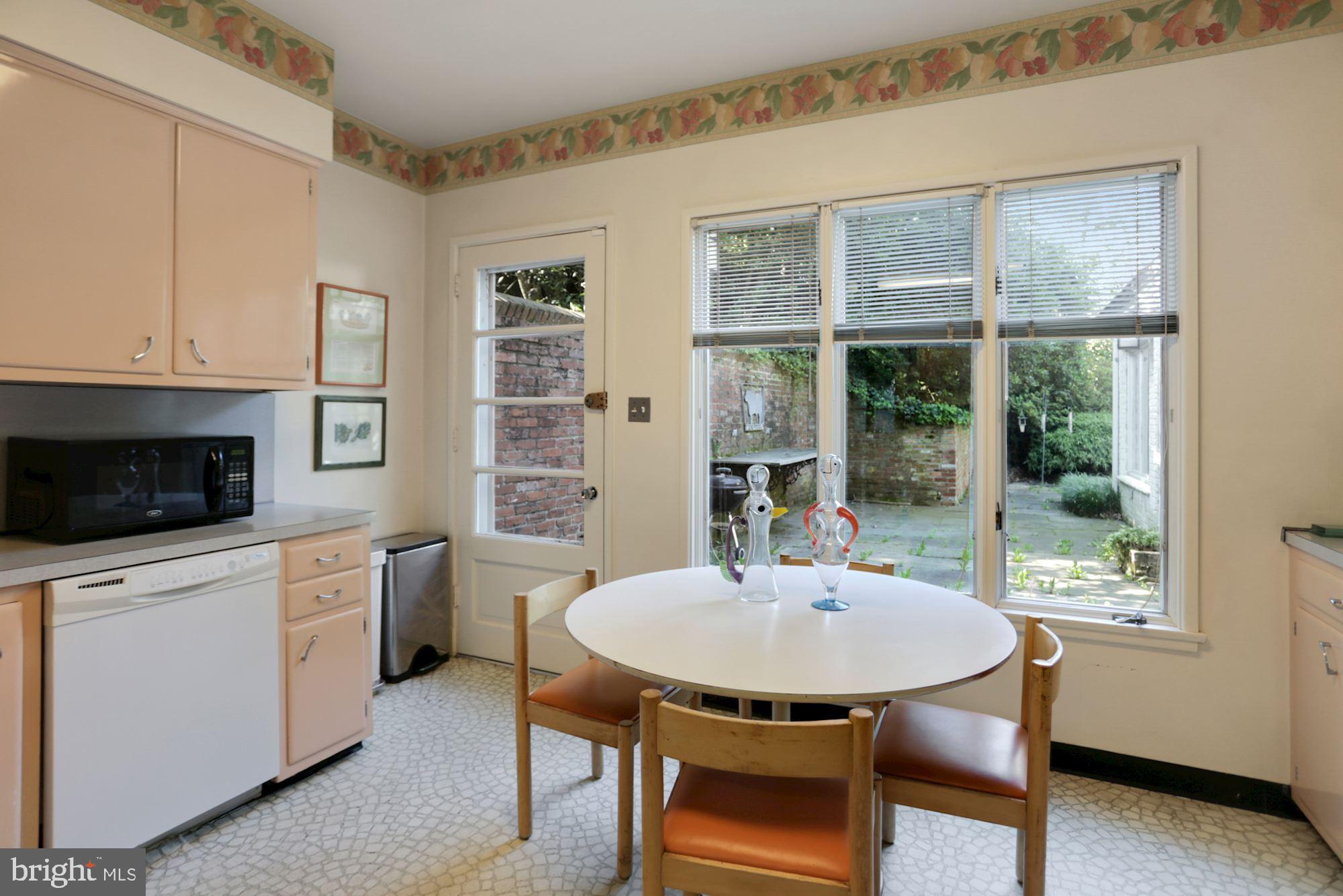 WESLEY HEIGHTS - Residential