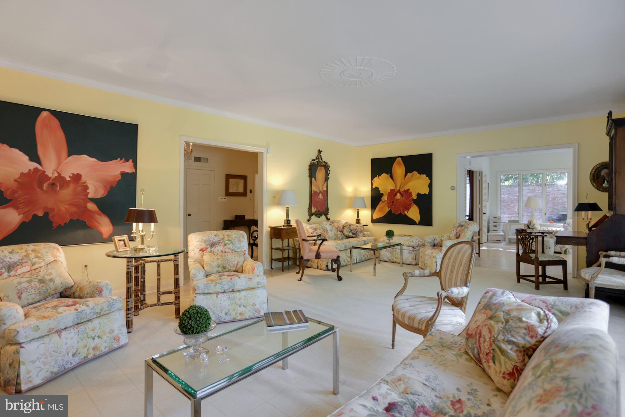 WESLEY HEIGHTS - Residential