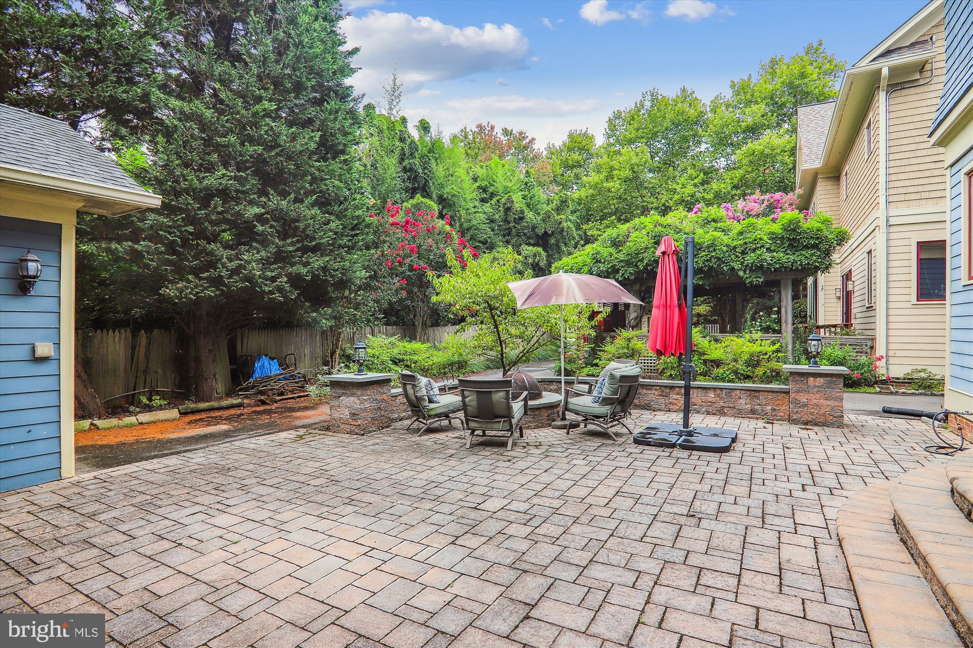 GLENBROOK VILLAGE - Residential