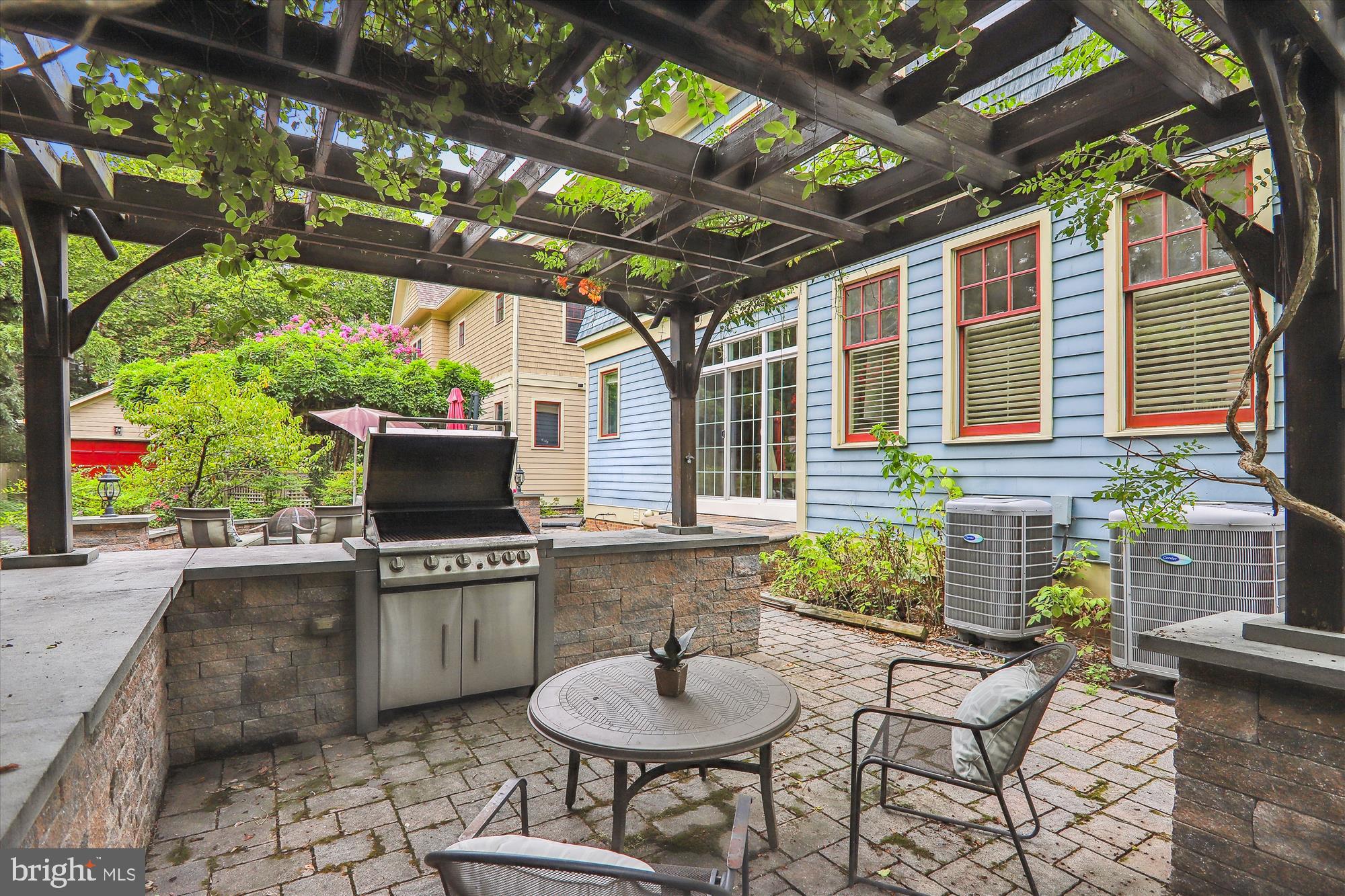 GLENBROOK VILLAGE - Residential