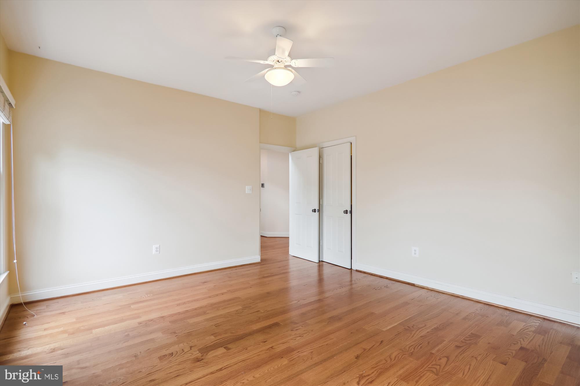 GLENBROOK VILLAGE - Residential