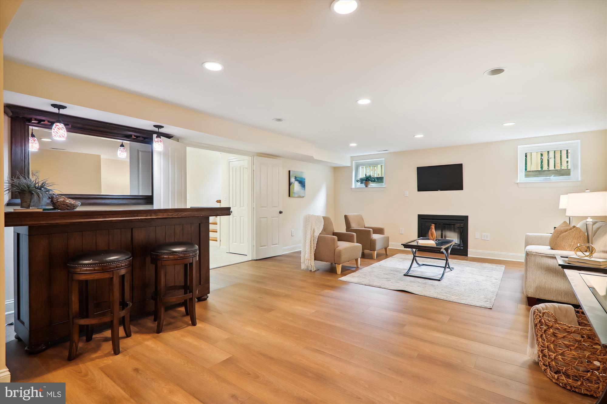 GLENBROOK VILLAGE - Residential