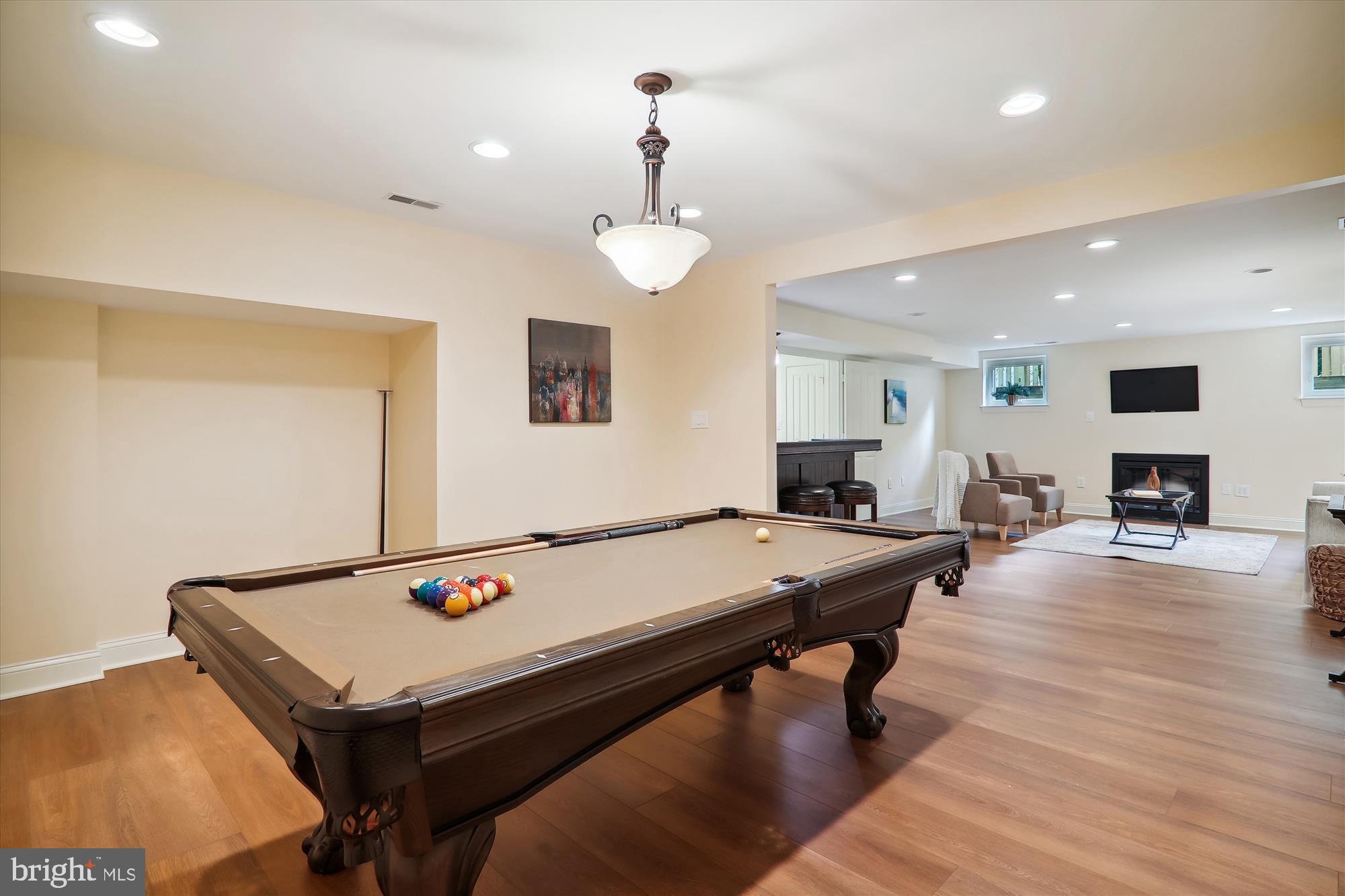 GLENBROOK VILLAGE - Residential