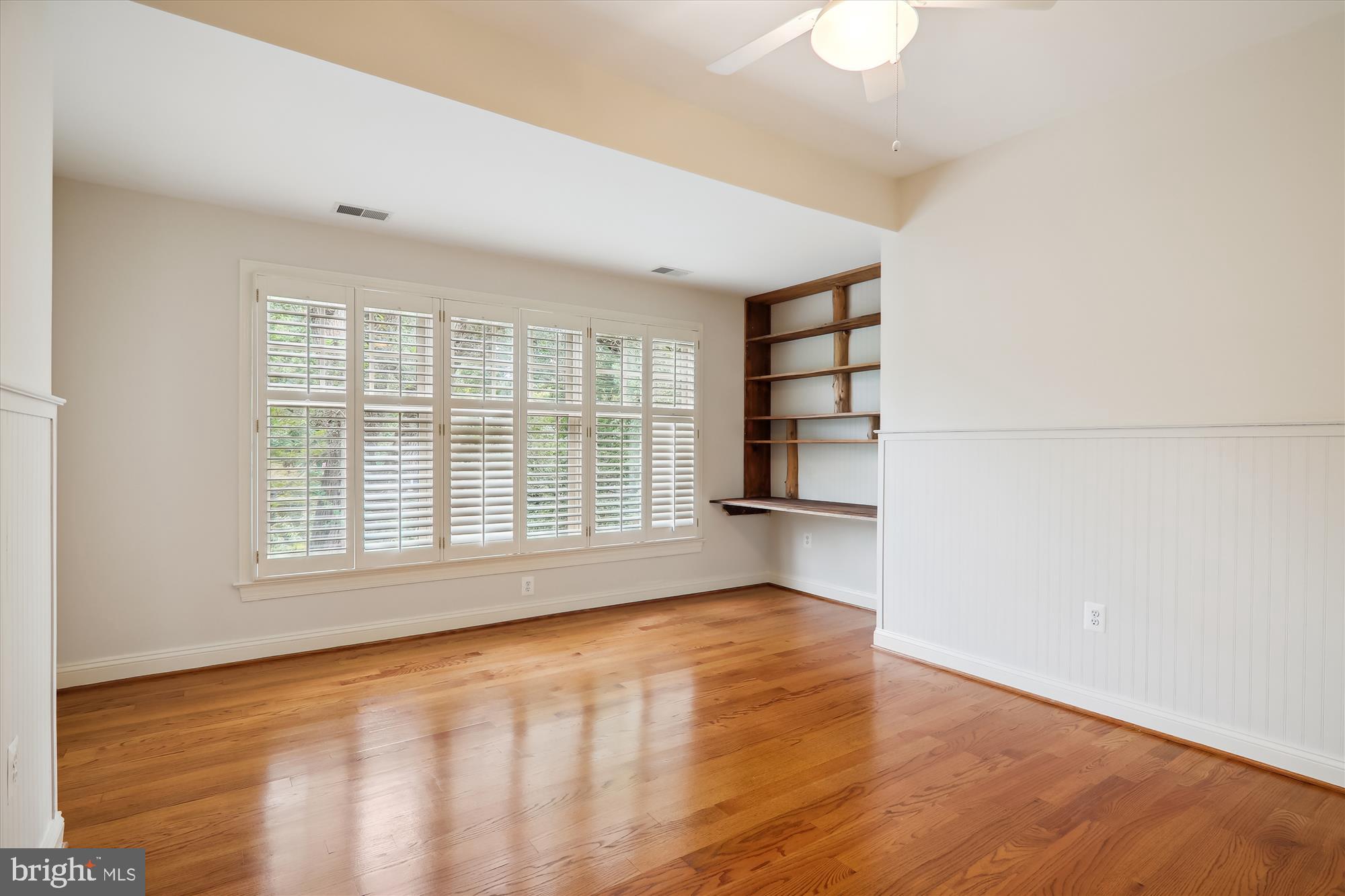 GLENBROOK VILLAGE - Residential