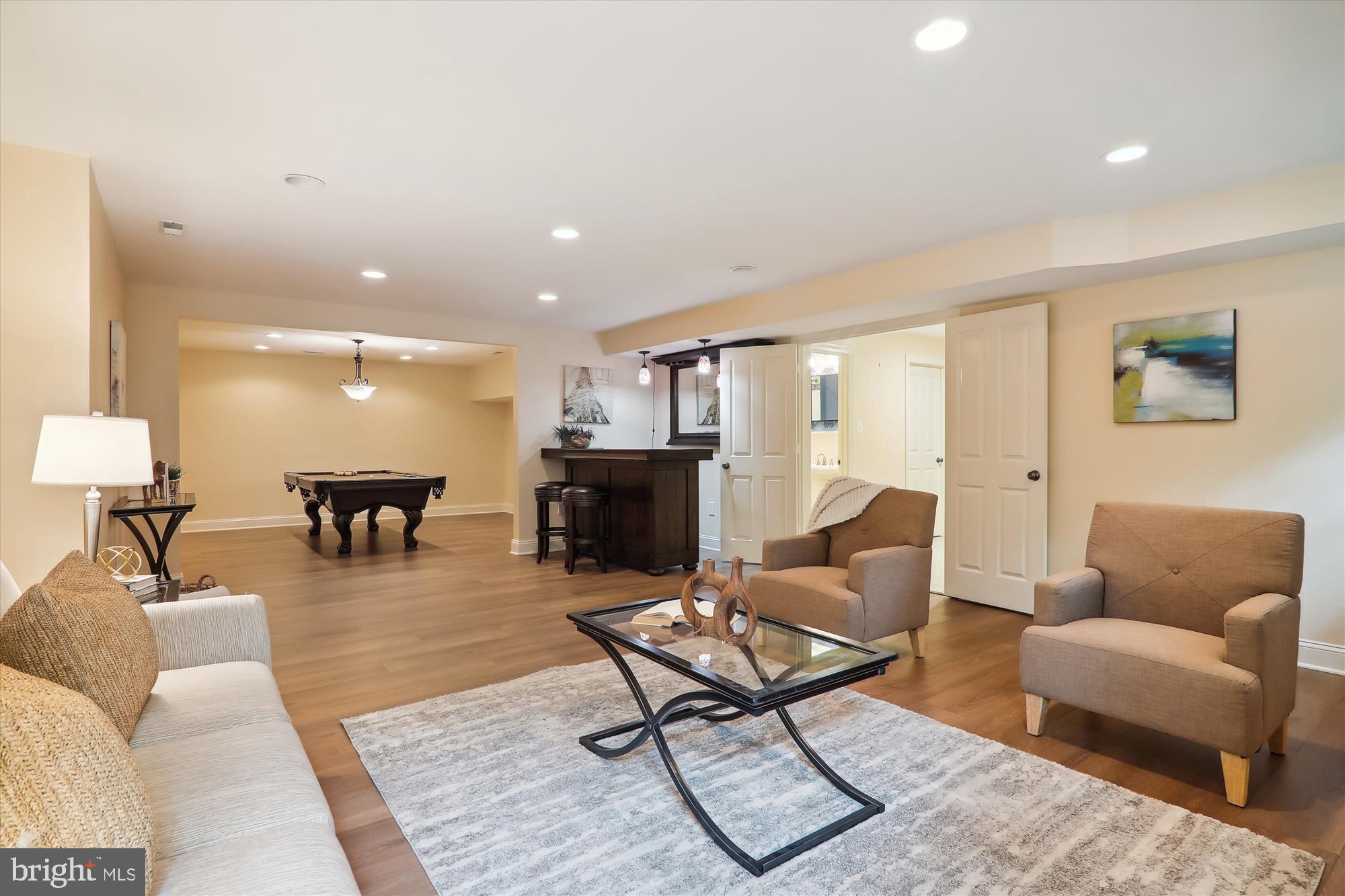 GLENBROOK VILLAGE - Residential