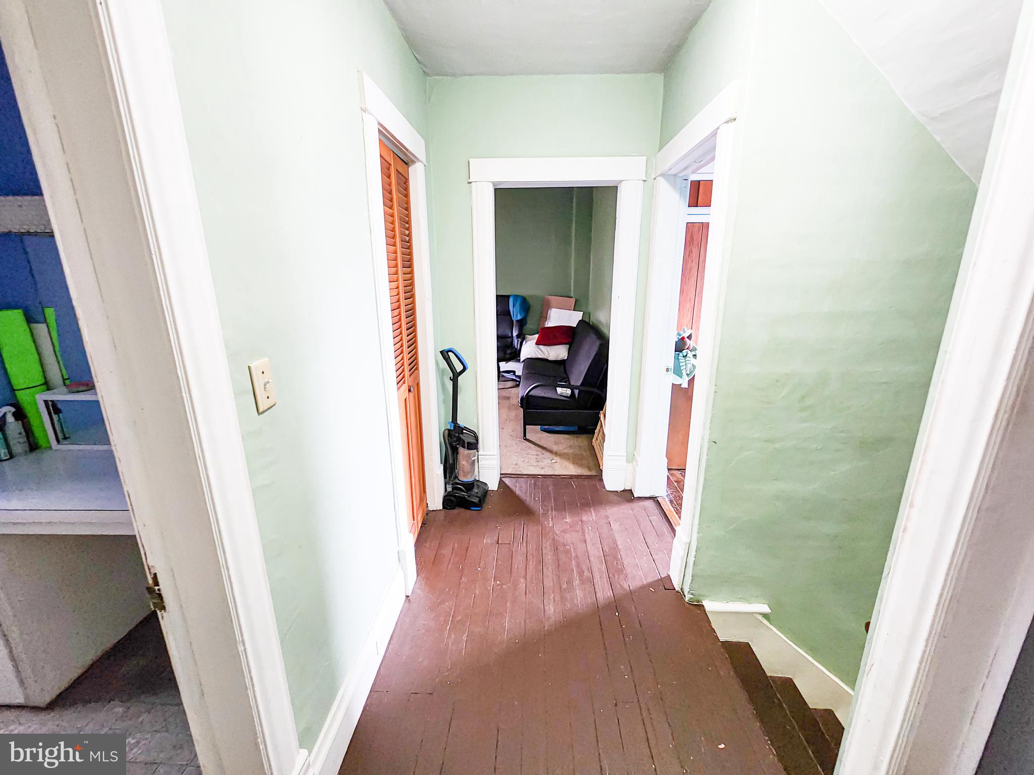 HAGERSTOWN - Residential