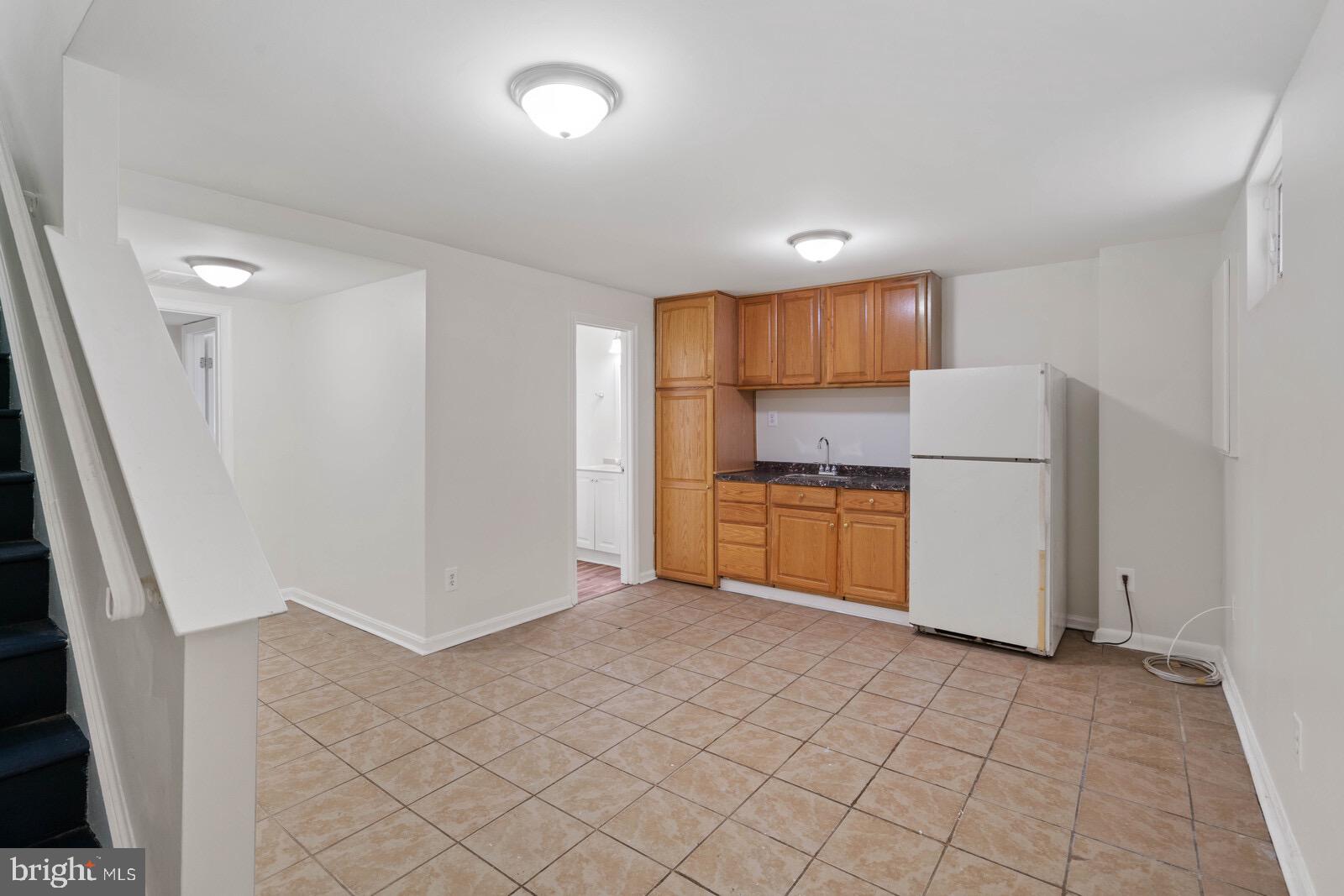 WINSLOW CHASE - Residential