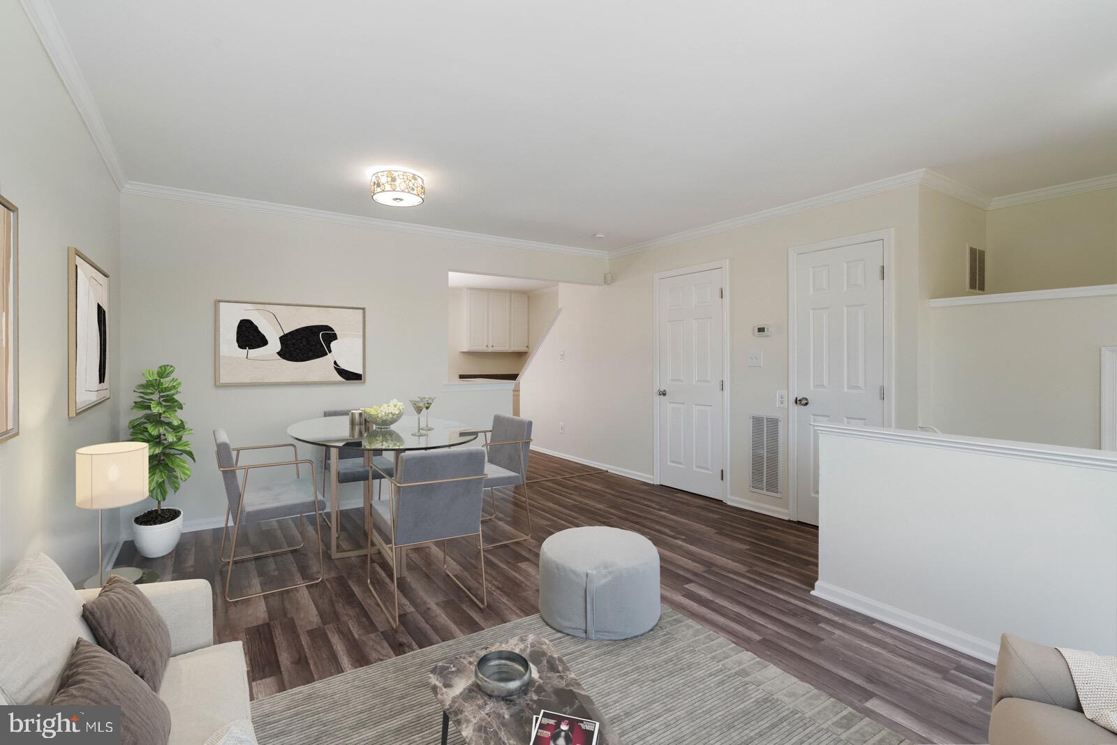 WINSLOW CHASE - Residential