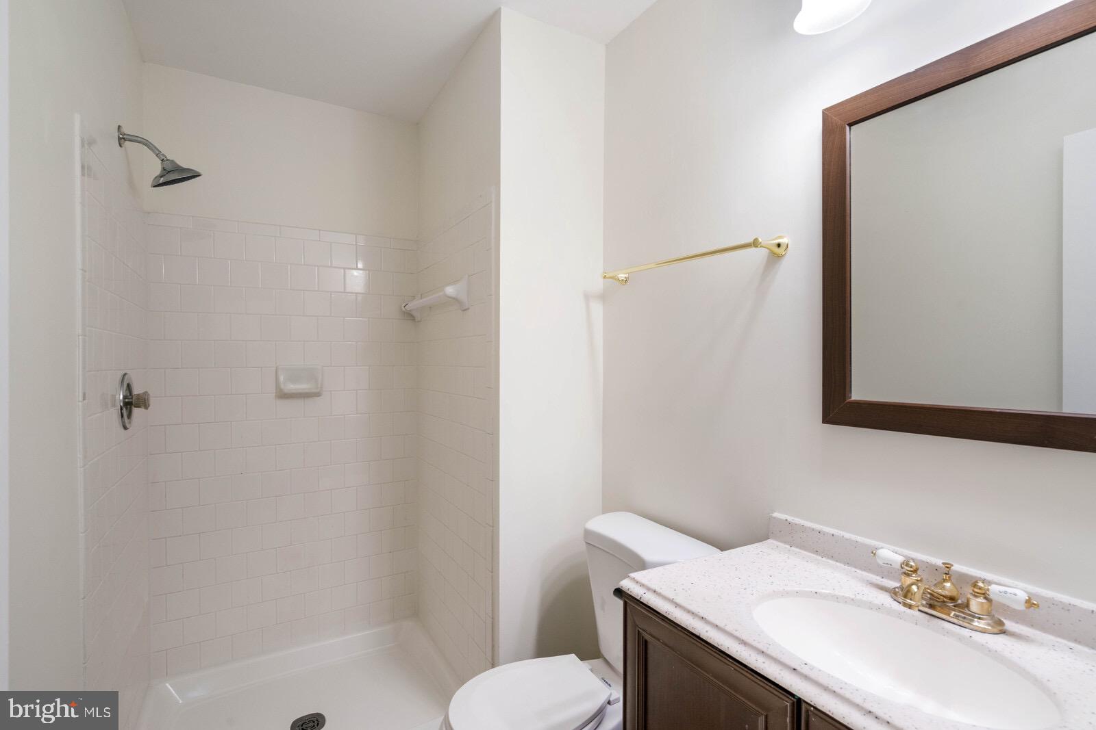 WINSLOW CHASE - Residential