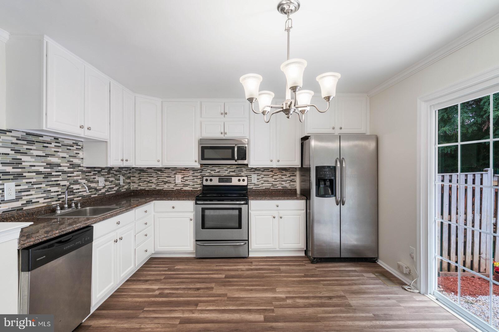 WINSLOW CHASE - Residential